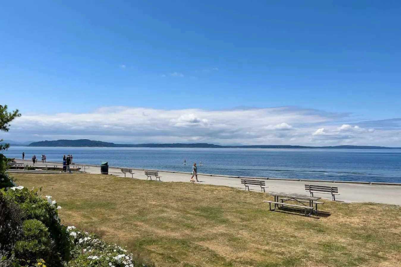 Cottage Gem ~ Min to Waterfront 5
