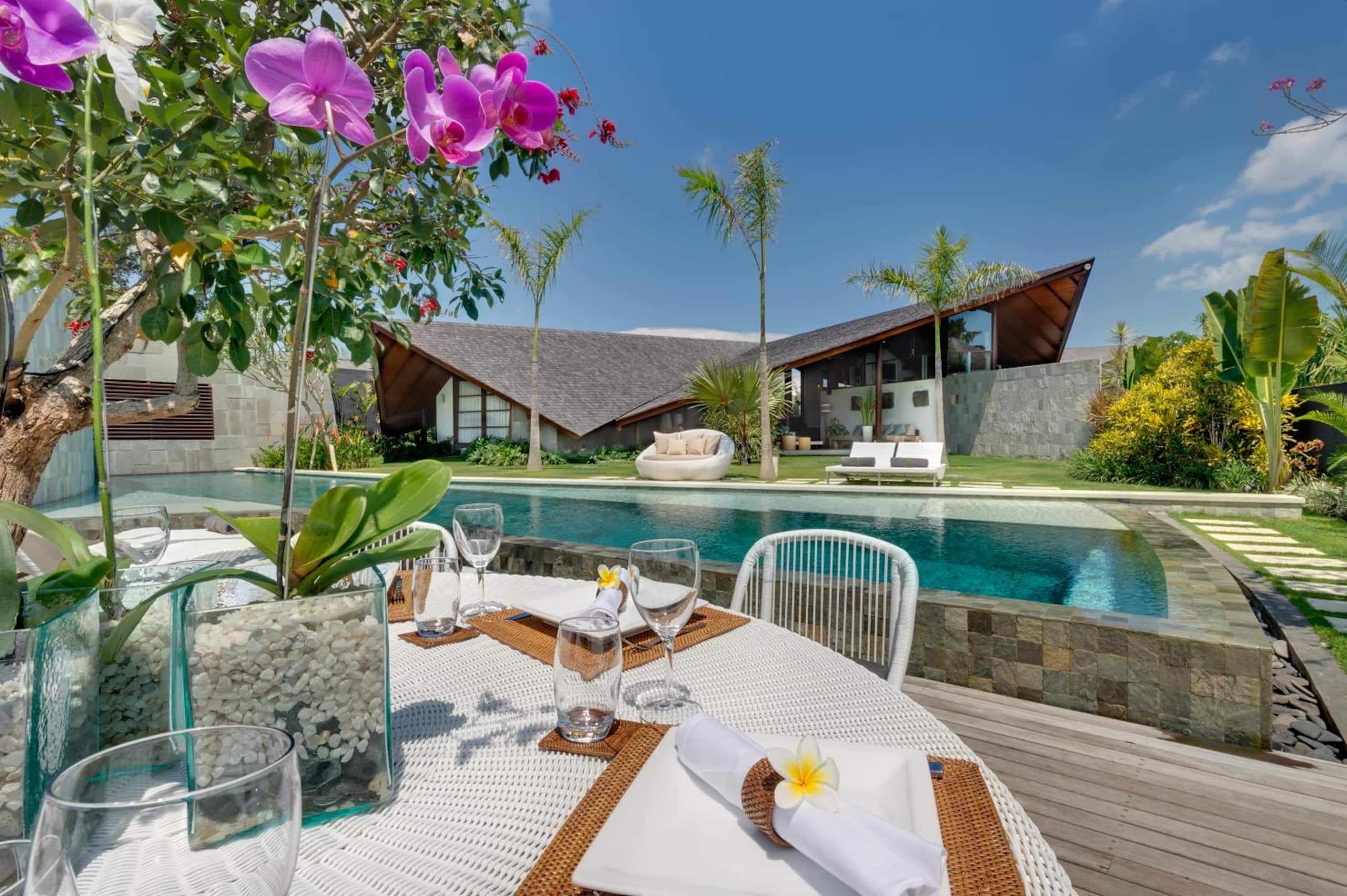 4BR Private Pool The Layar Designer Villas & Spa