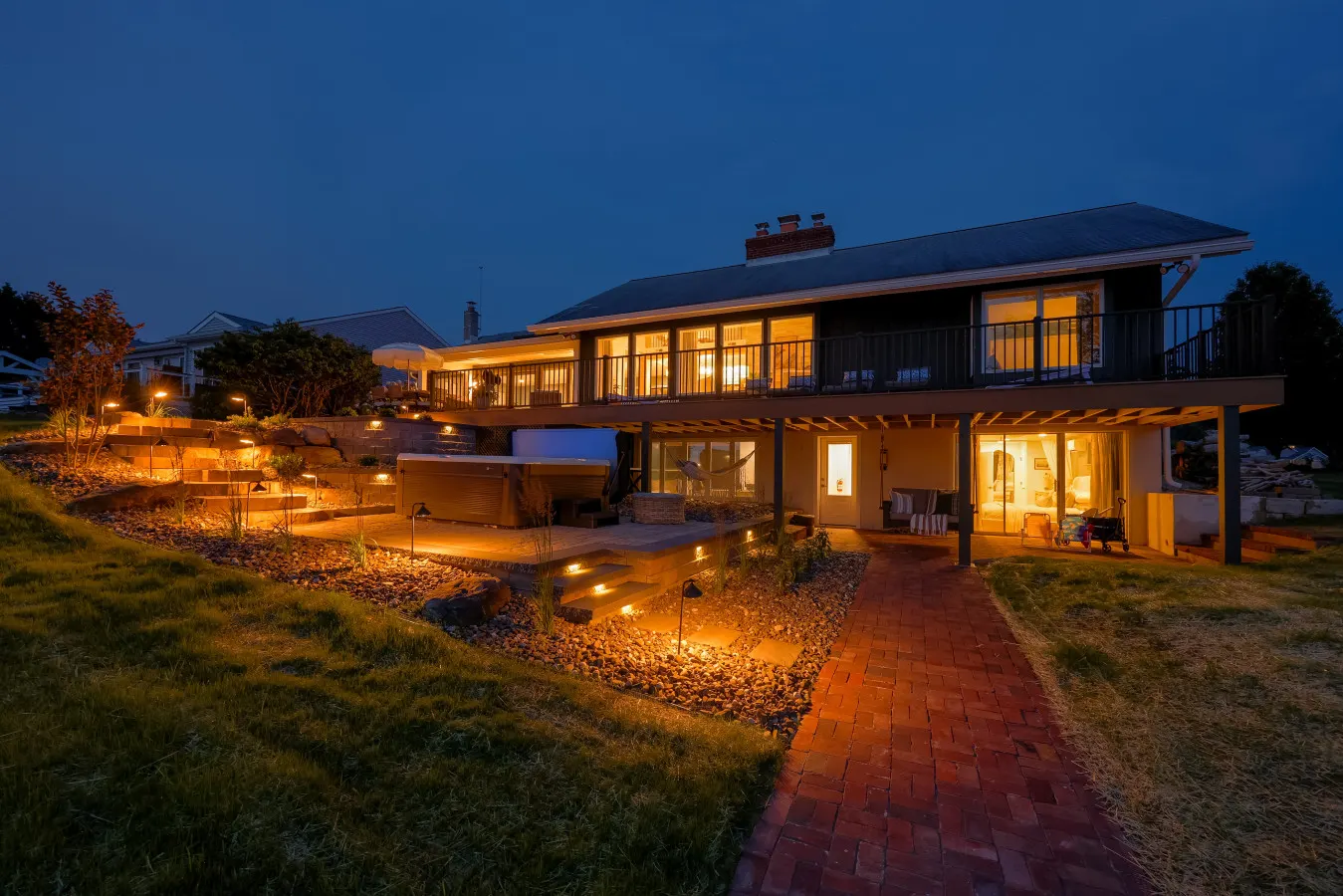 Sunset View Oasis Waterfront w Hot Tub/Dock — photo 3