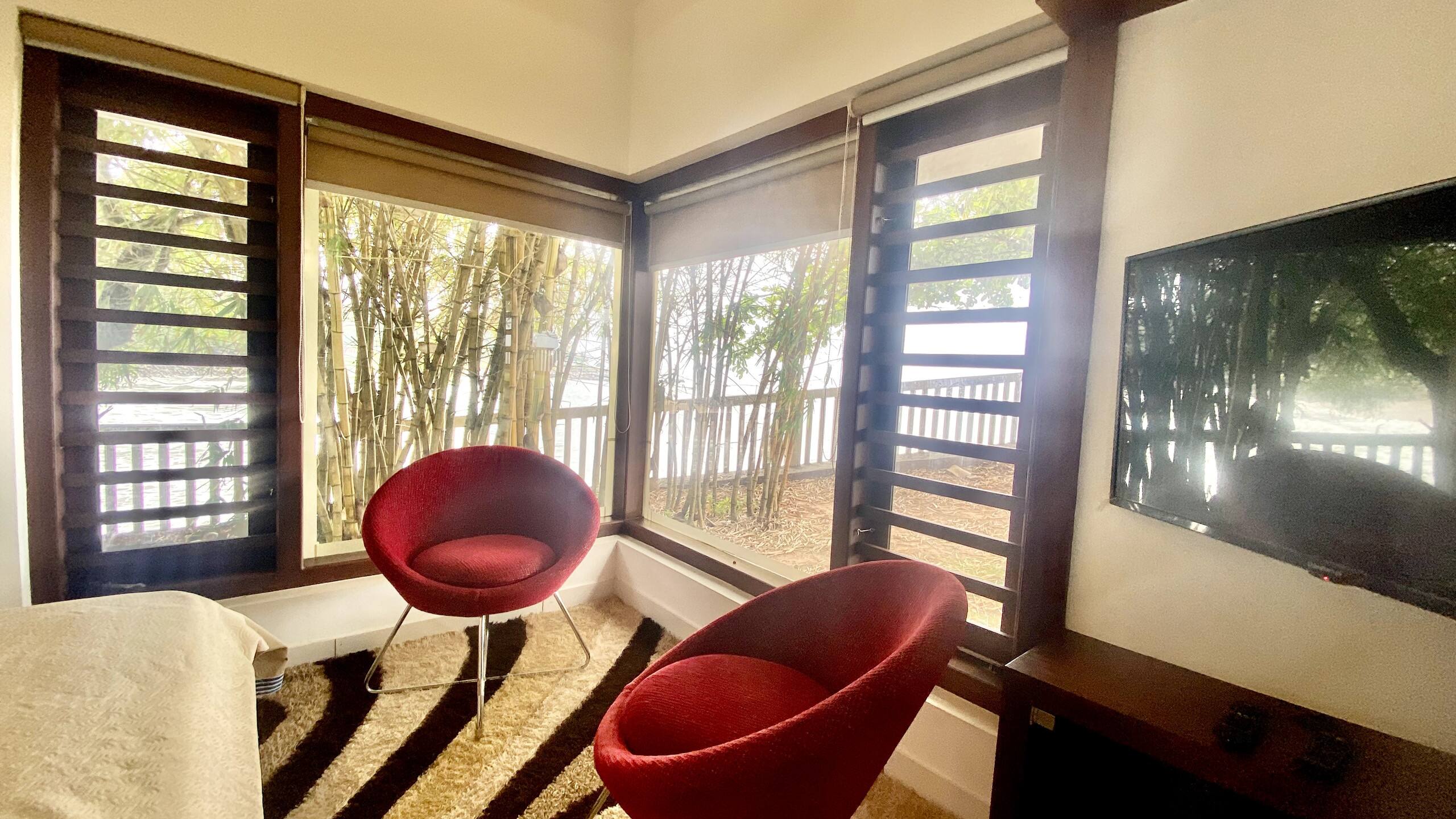 Metro Landsend beach House 9