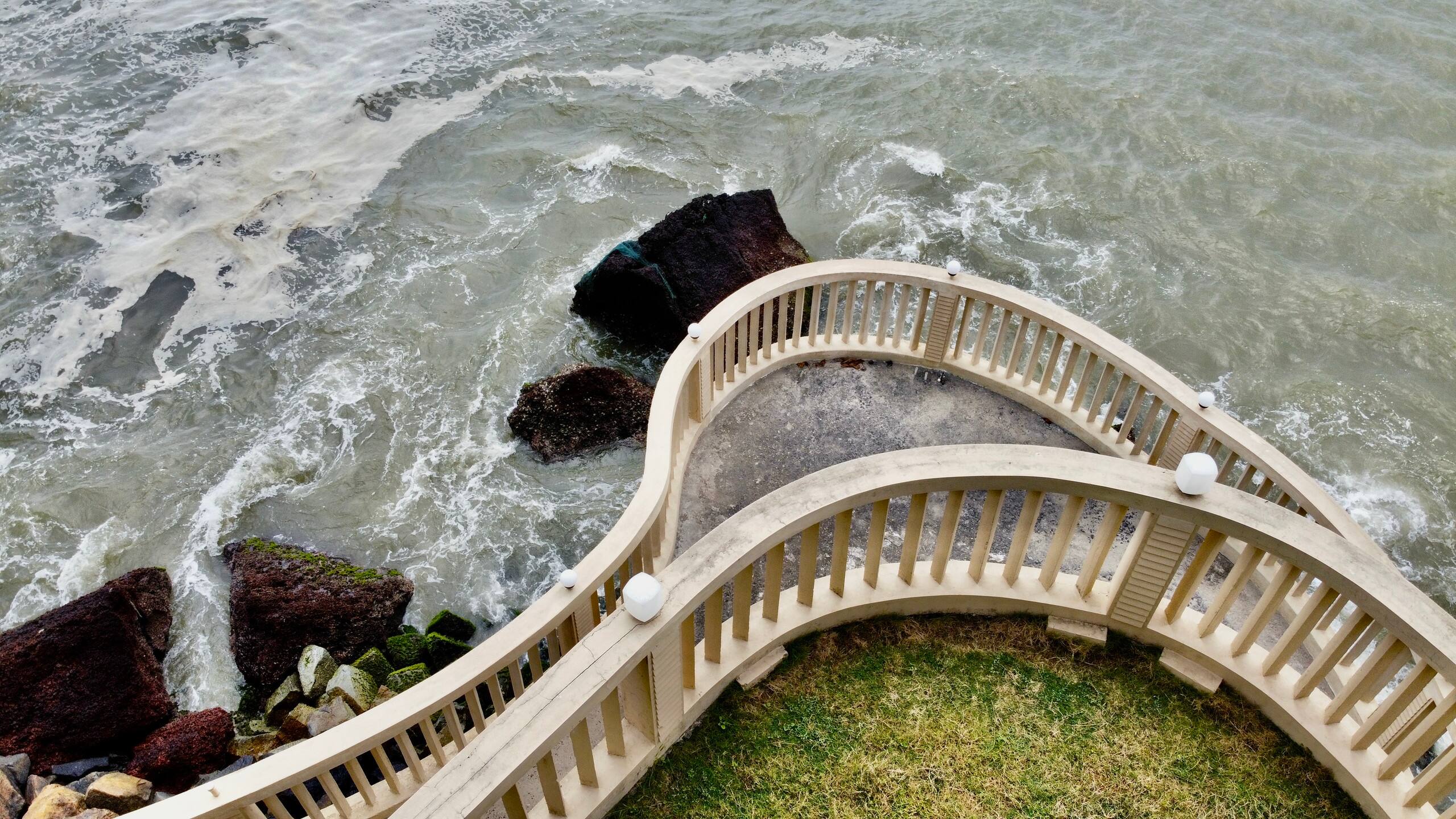 Metro Landsend beach House 26