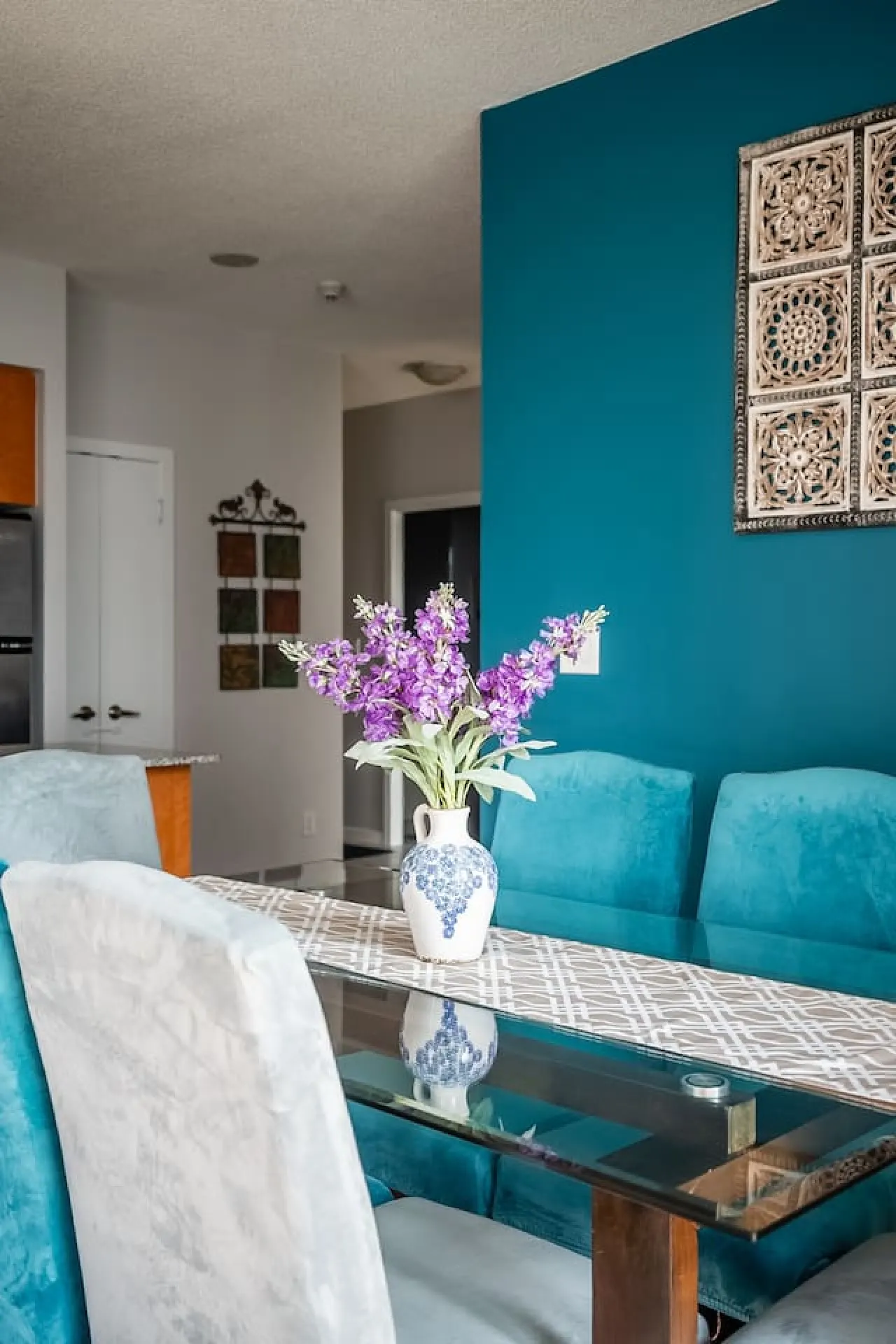 Spacious 2BR Condo Prime Location Great Views 13