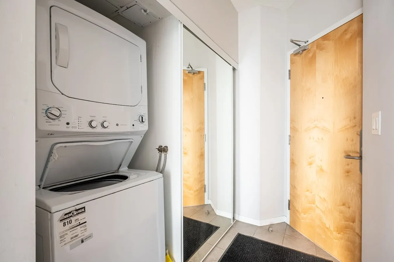 Spacious 2BR Condo Prime Location Great Views 8