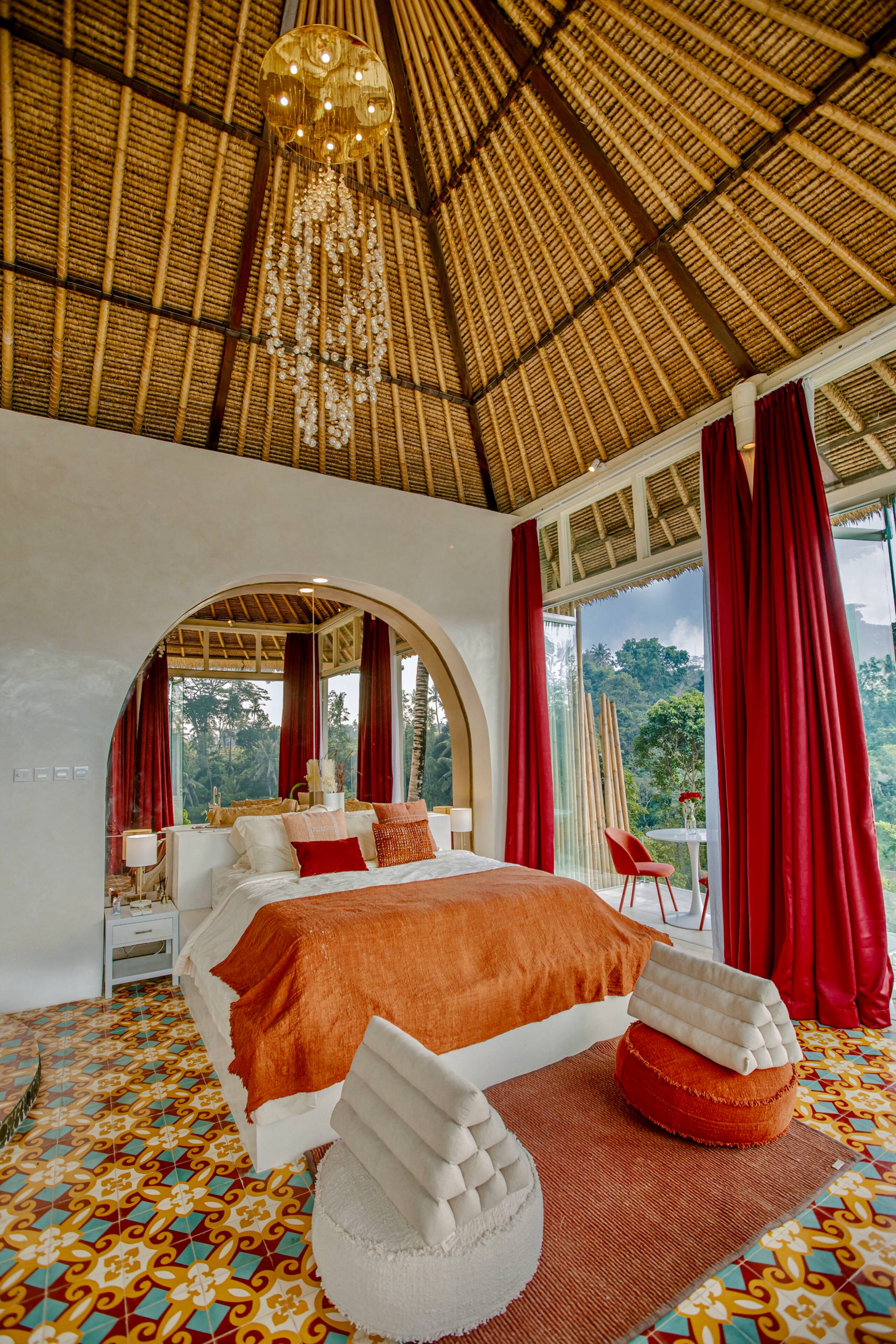 Jungle View, Balcony, Bathtub 24