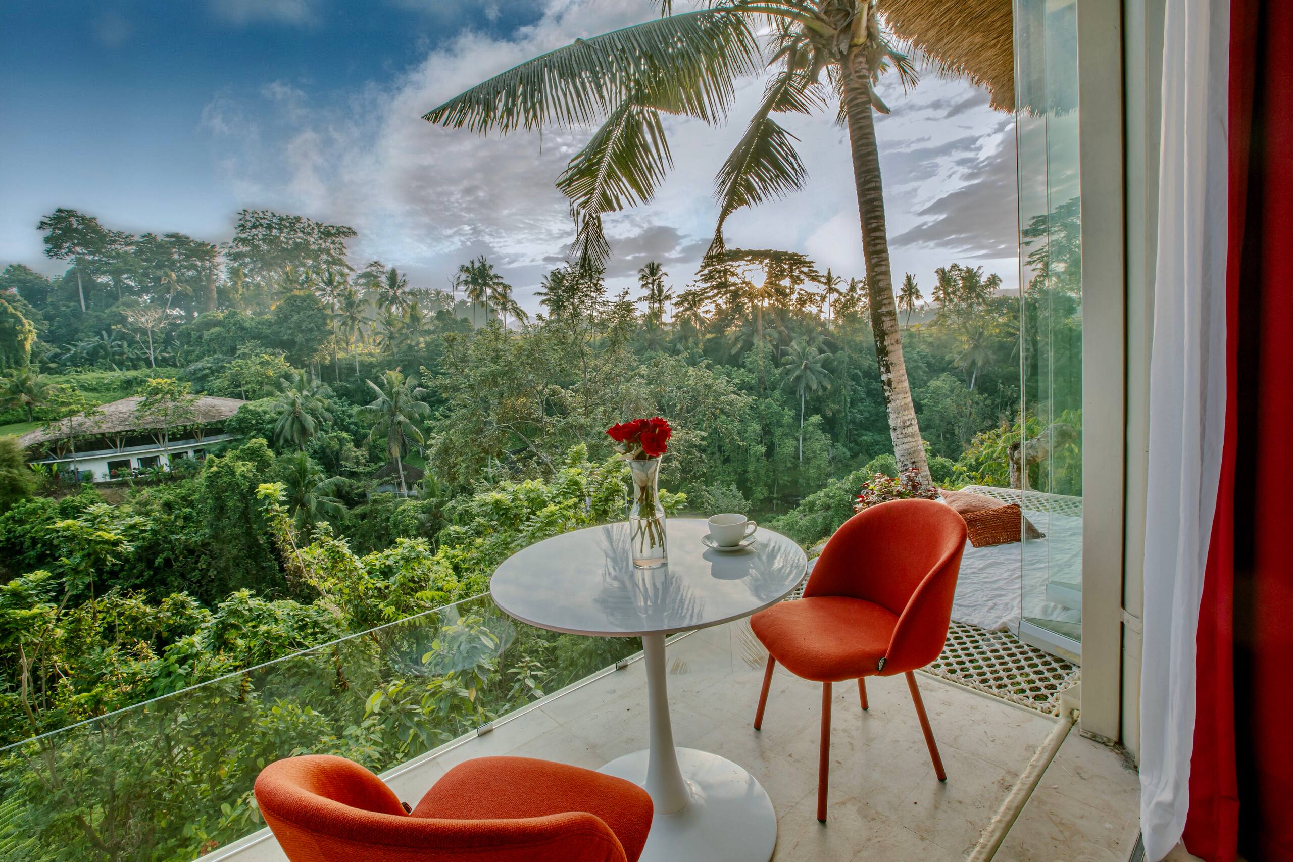 Jungle View, Balcony, Bathtub 19