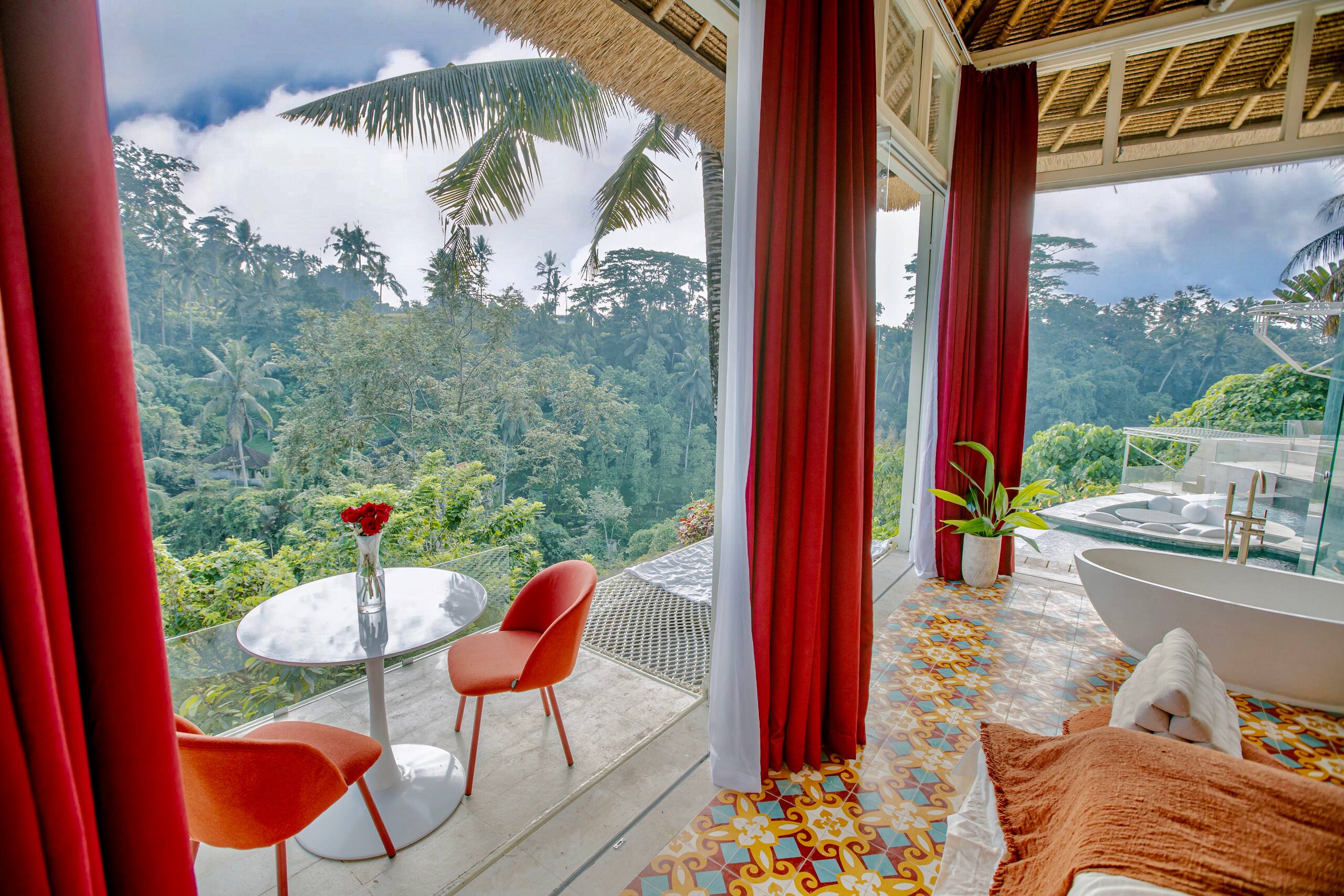 Jungle View, Balcony, Bathtub 21