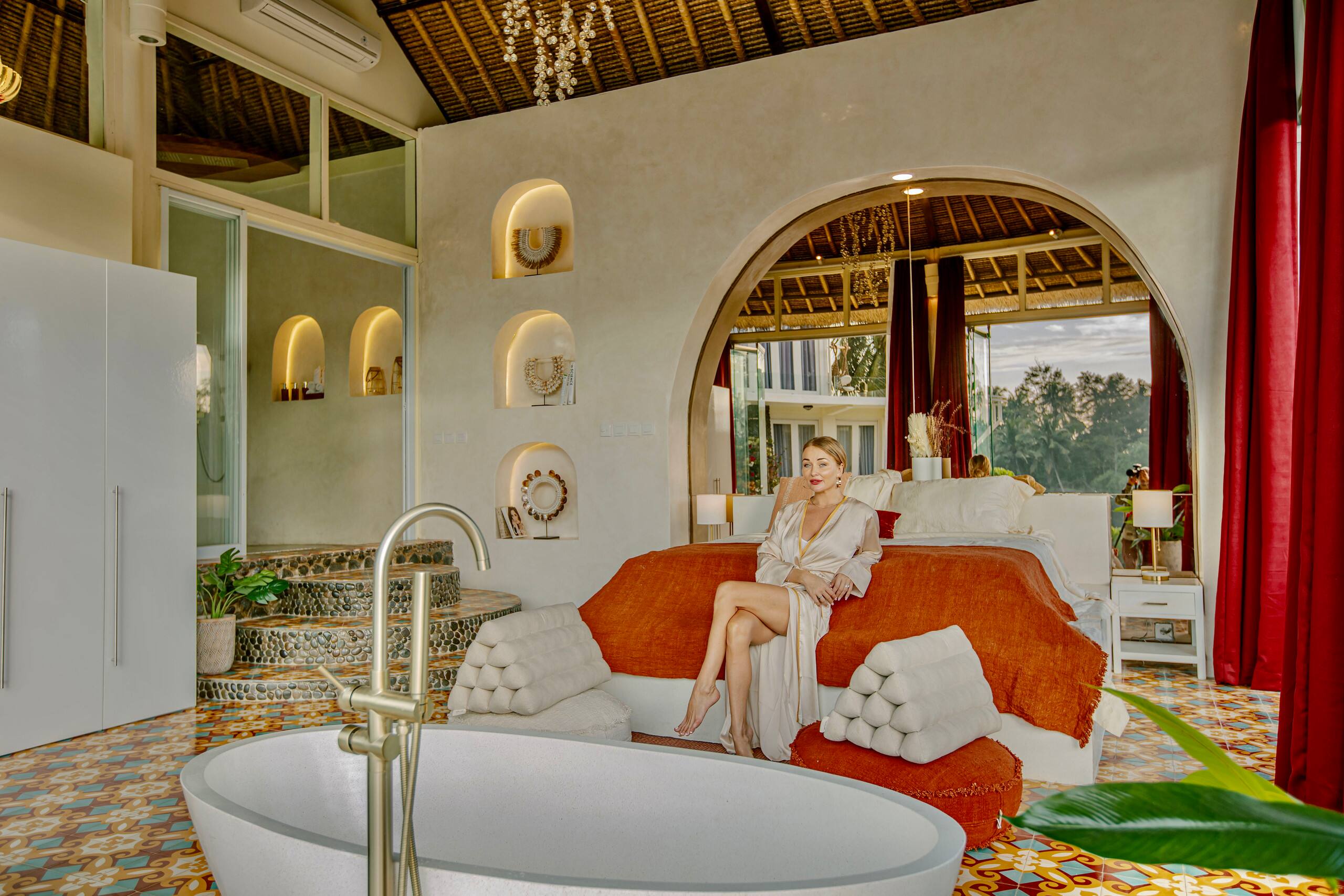 Jungle View, Balcony, Bathtub 22