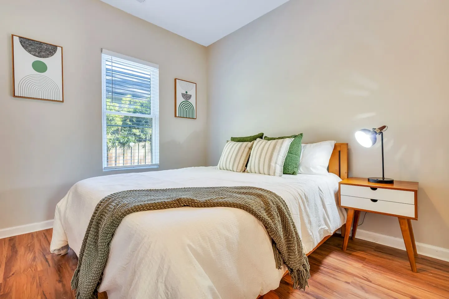 Private 3BR Near BeltLine & Stadium — photo 2