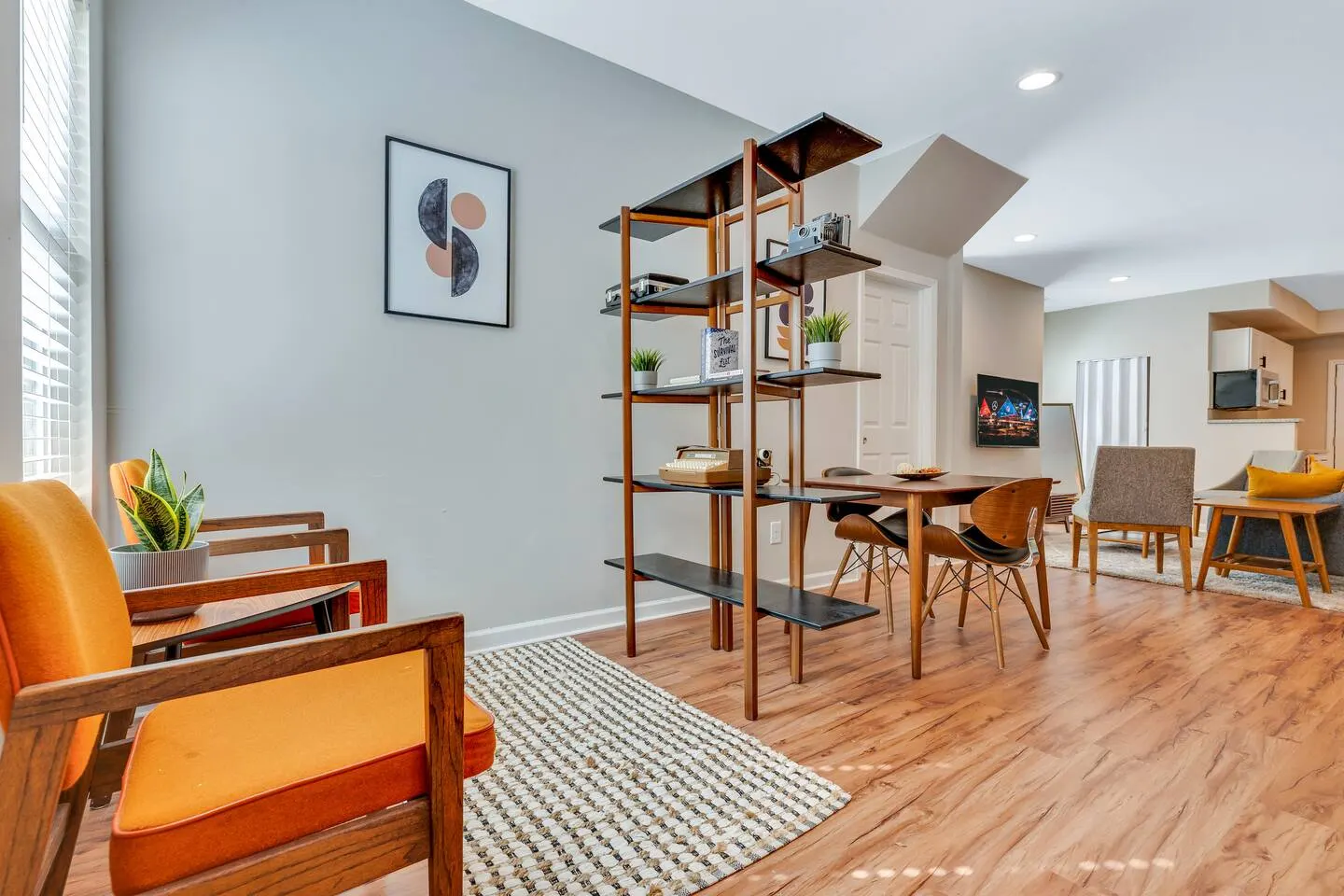 Private 3BR Near BeltLine & Stadium — photo 5