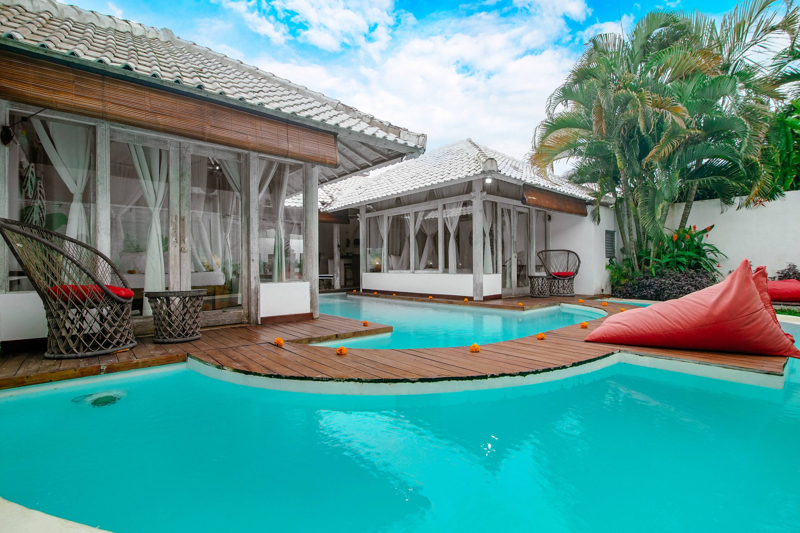 Villa Laksmana | unique 2BR in central Seminyak 28
