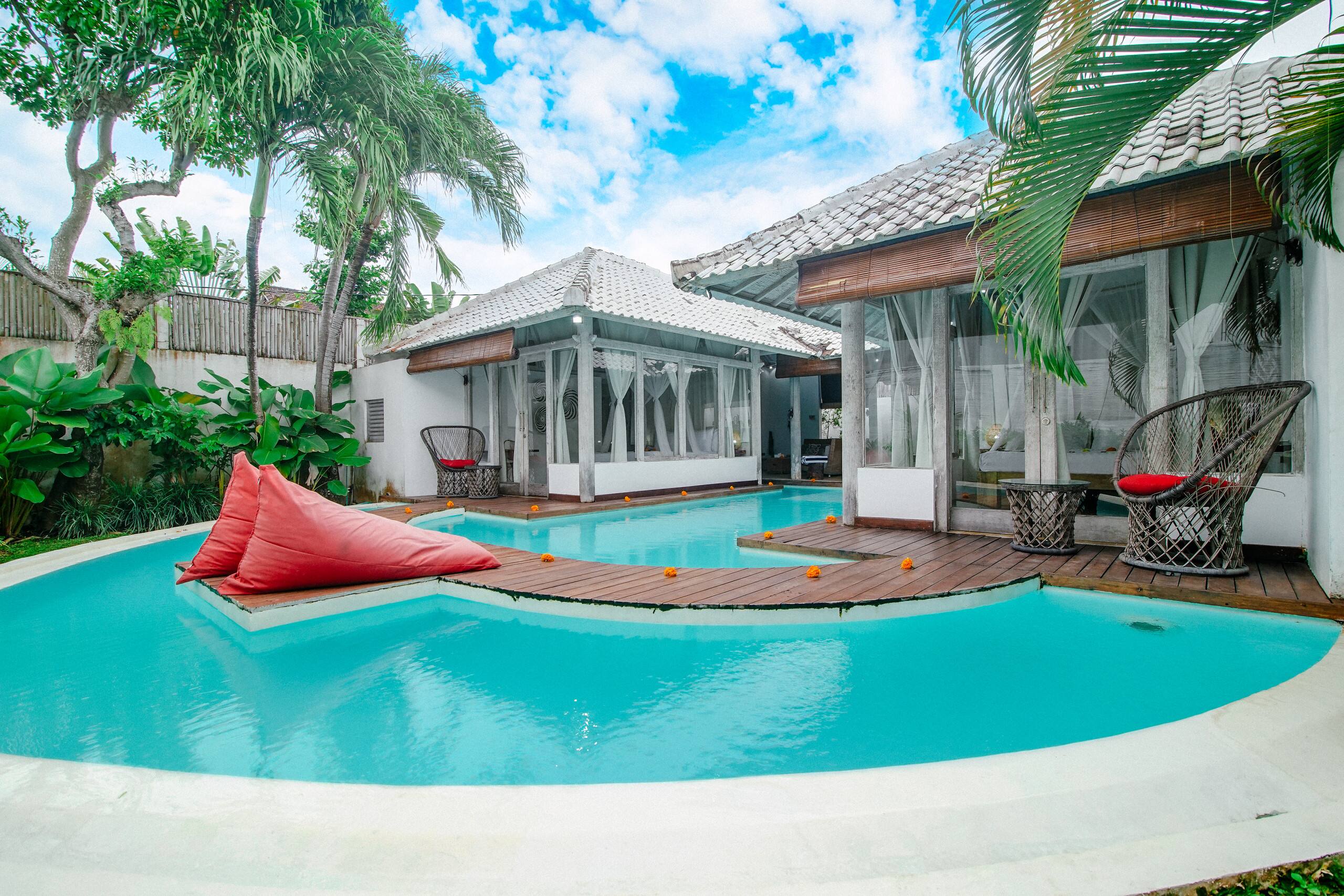 Villa Laksmana | unique 2BR in central Seminyak 8
