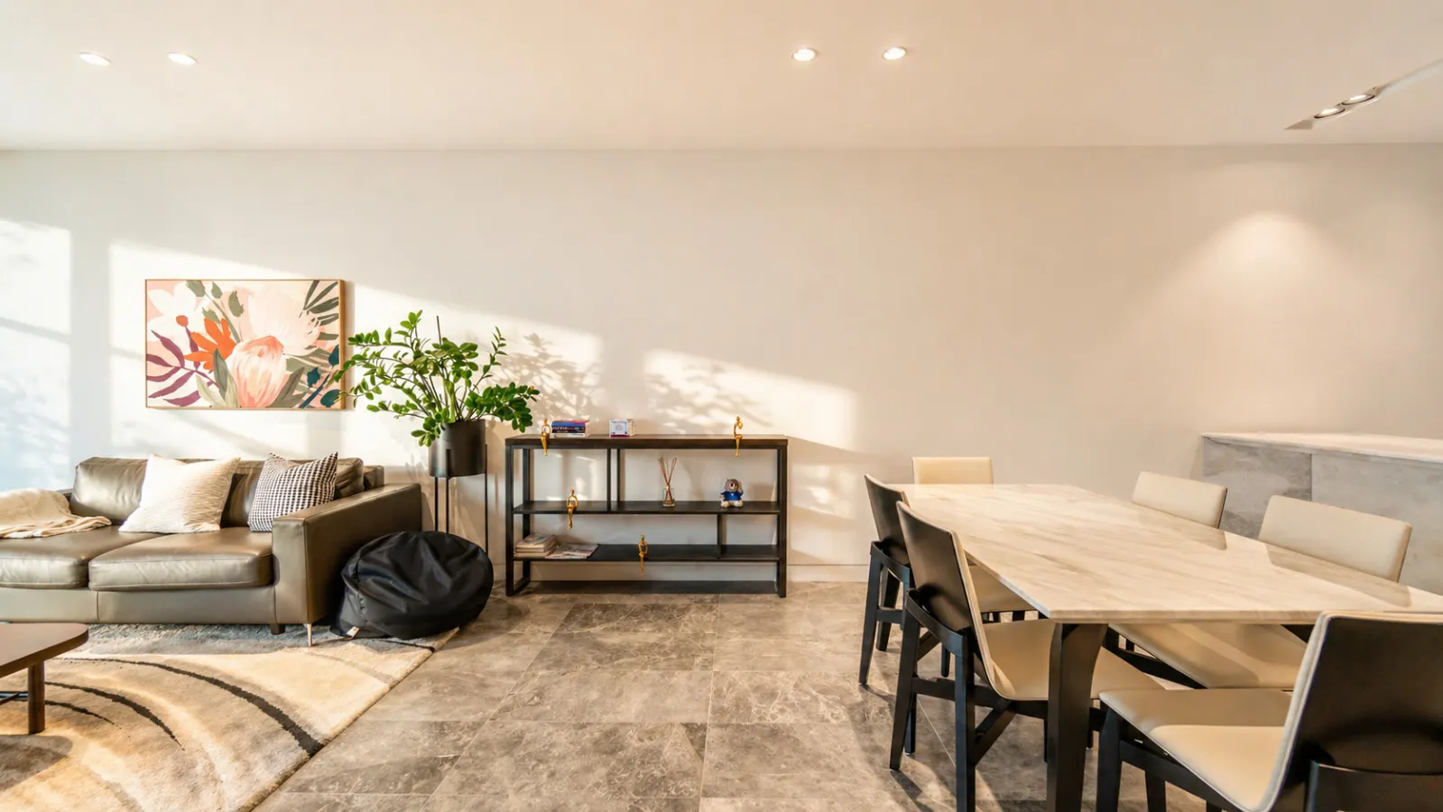 2BR by Circular Quay The Rocks + Free Parking 18