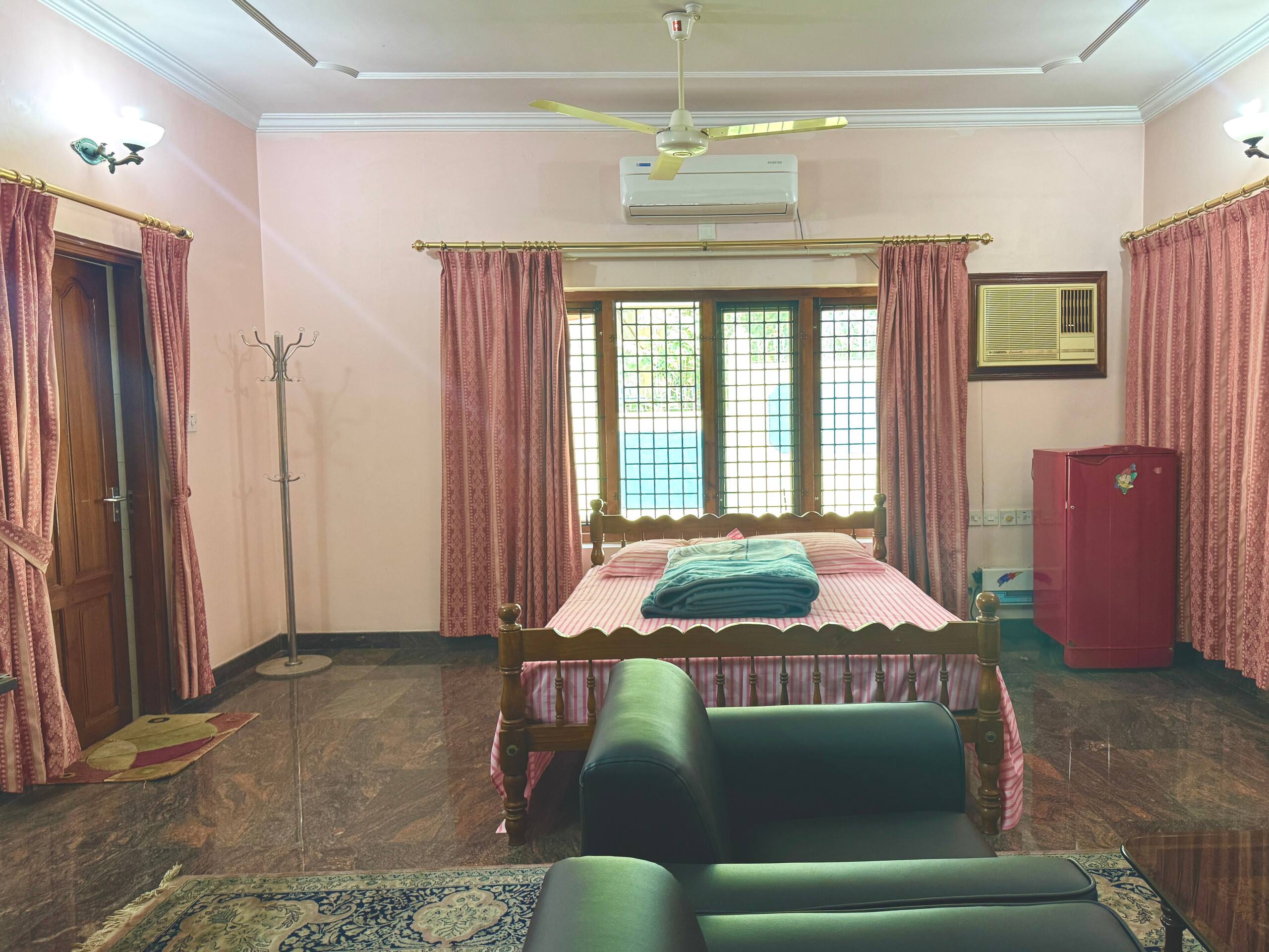 Feel at home @ The Villa Dharma 6