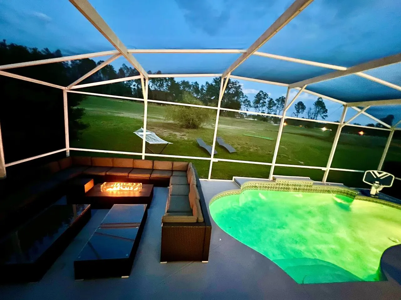 14 Room Disney Estate Golf Resort 16