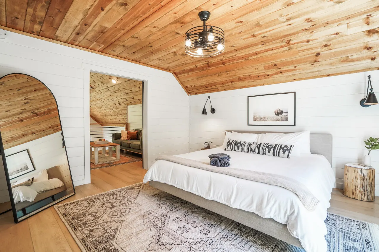 The Everwoods Lodge: Mountain-Modern Cabin in the Hocking Hills — photo 5