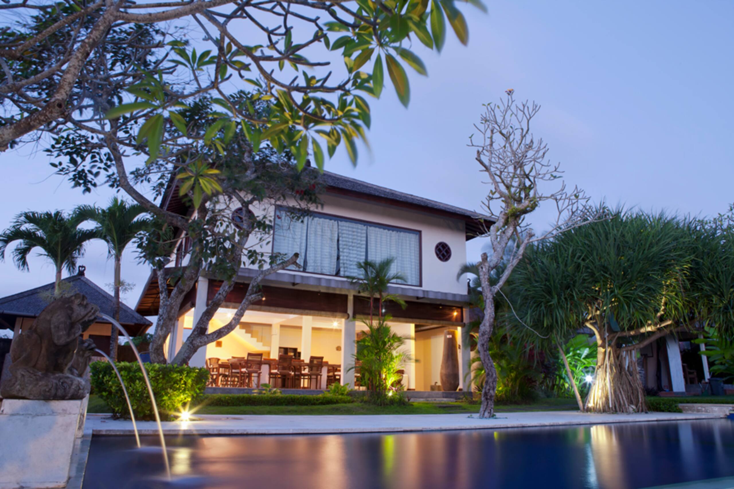 Surrounded by greenery in the heart of Canggu 15