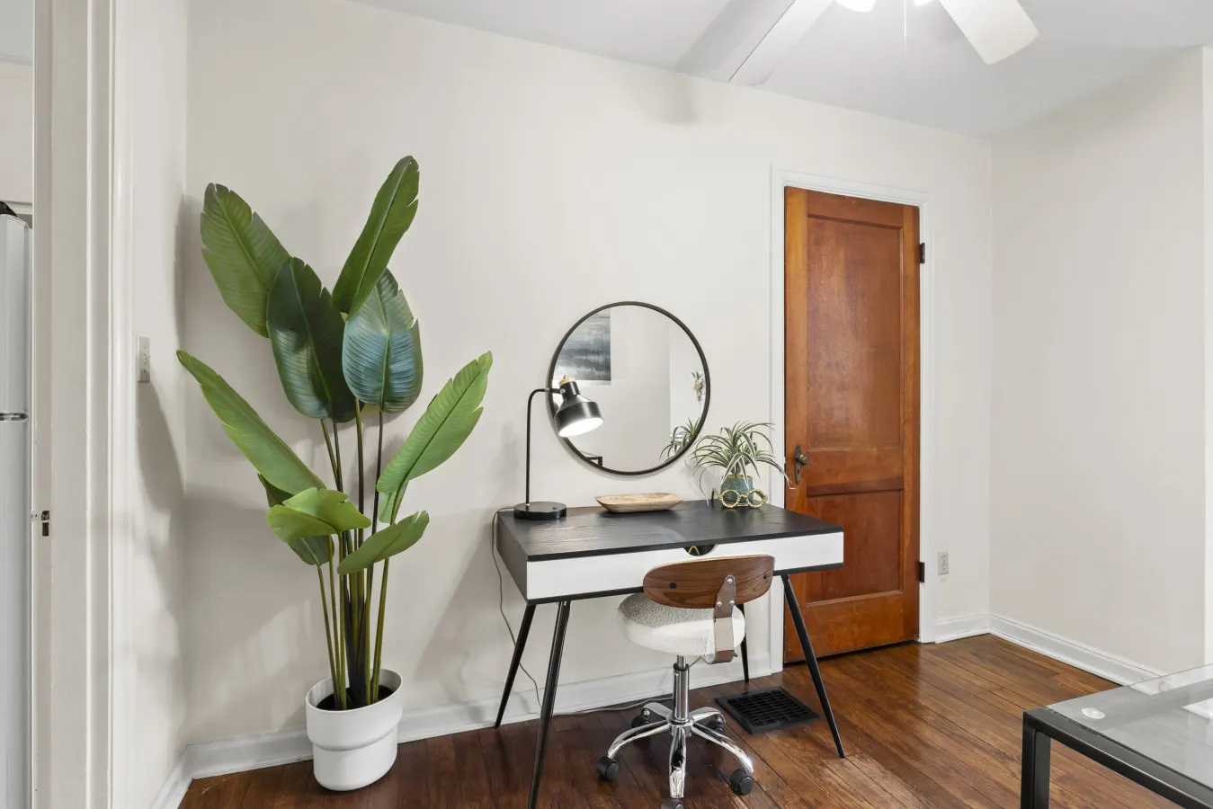 Timeless Tulane 1Bed 1 Bath Apt. Mins 2 High 6