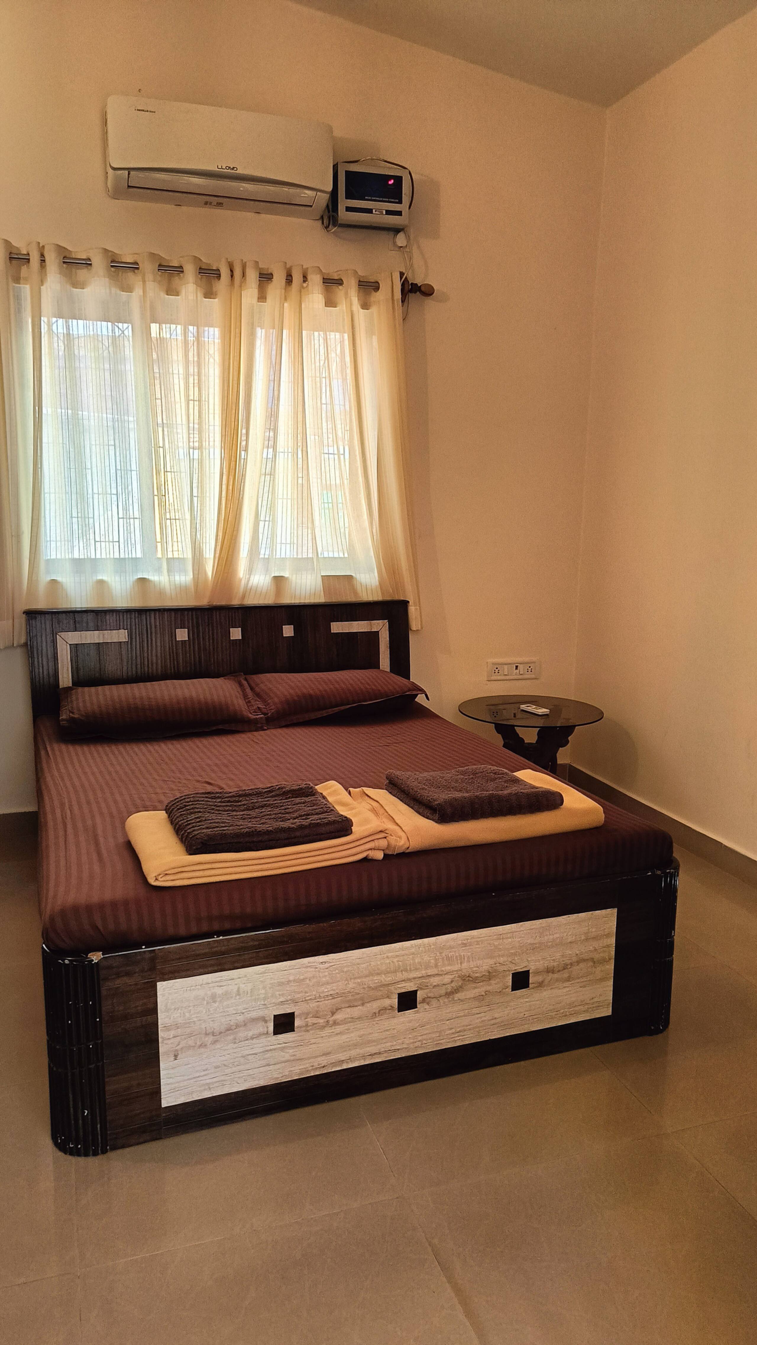 3 Bedroom Holiday Apartment on Ashwem beach 10