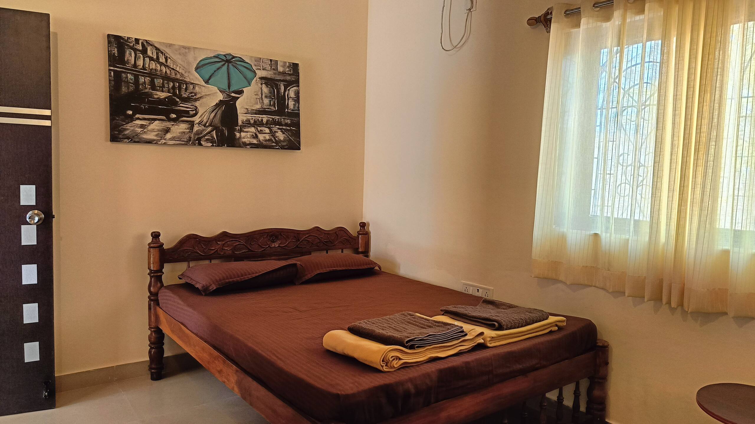 3 Bedroom Holiday Apartment on Ashwem beach 9