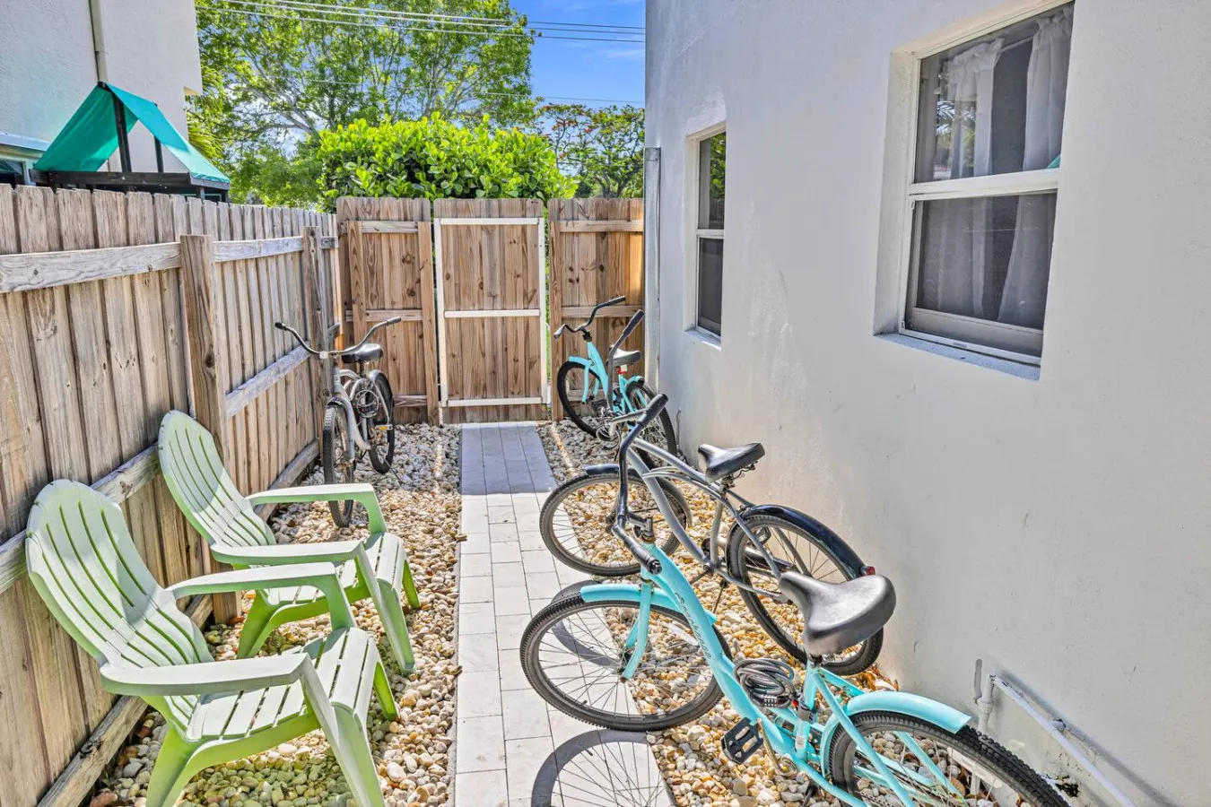 Stunning 4Beds/2Baths Unit in Delray- Heated Pool 19