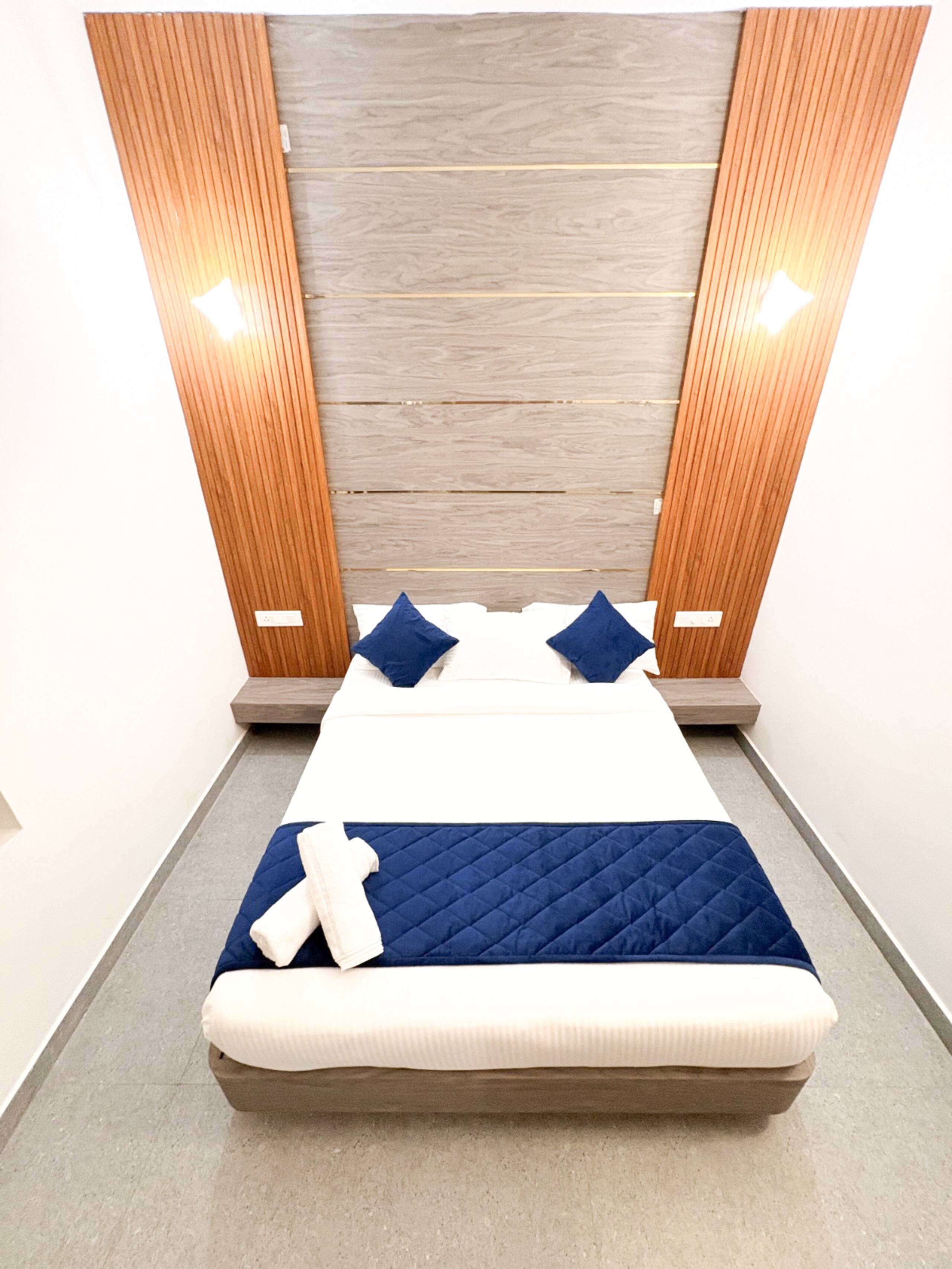 Luxury Stay Near Lulu Mall & AIMS Edappally Metro 18