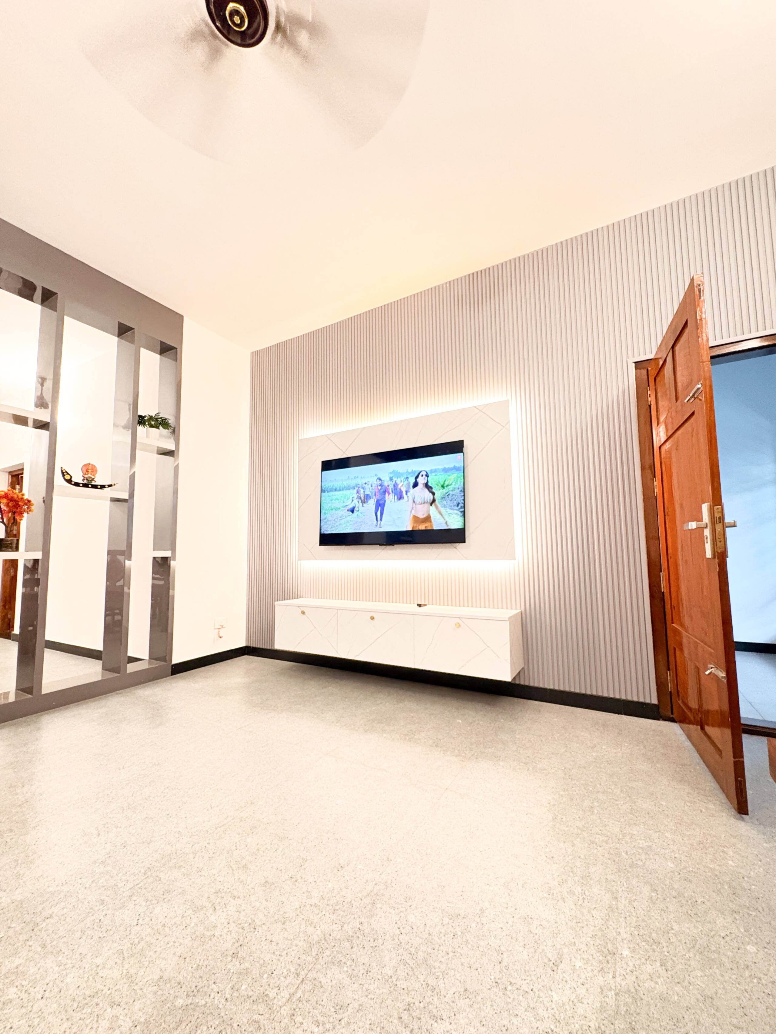 Luxury Stay Near Lulu Mall & AIMS Edappally Metro 2