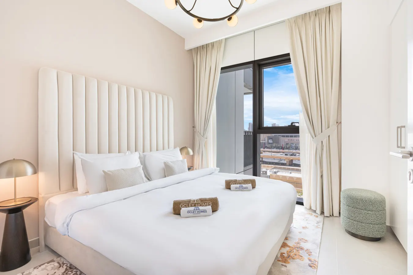 Premium Downtown Home with Burj Khalifa View 11