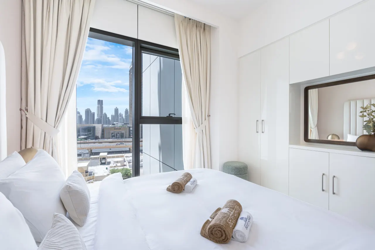 Premium Downtown Home with Burj Khalifa View 13