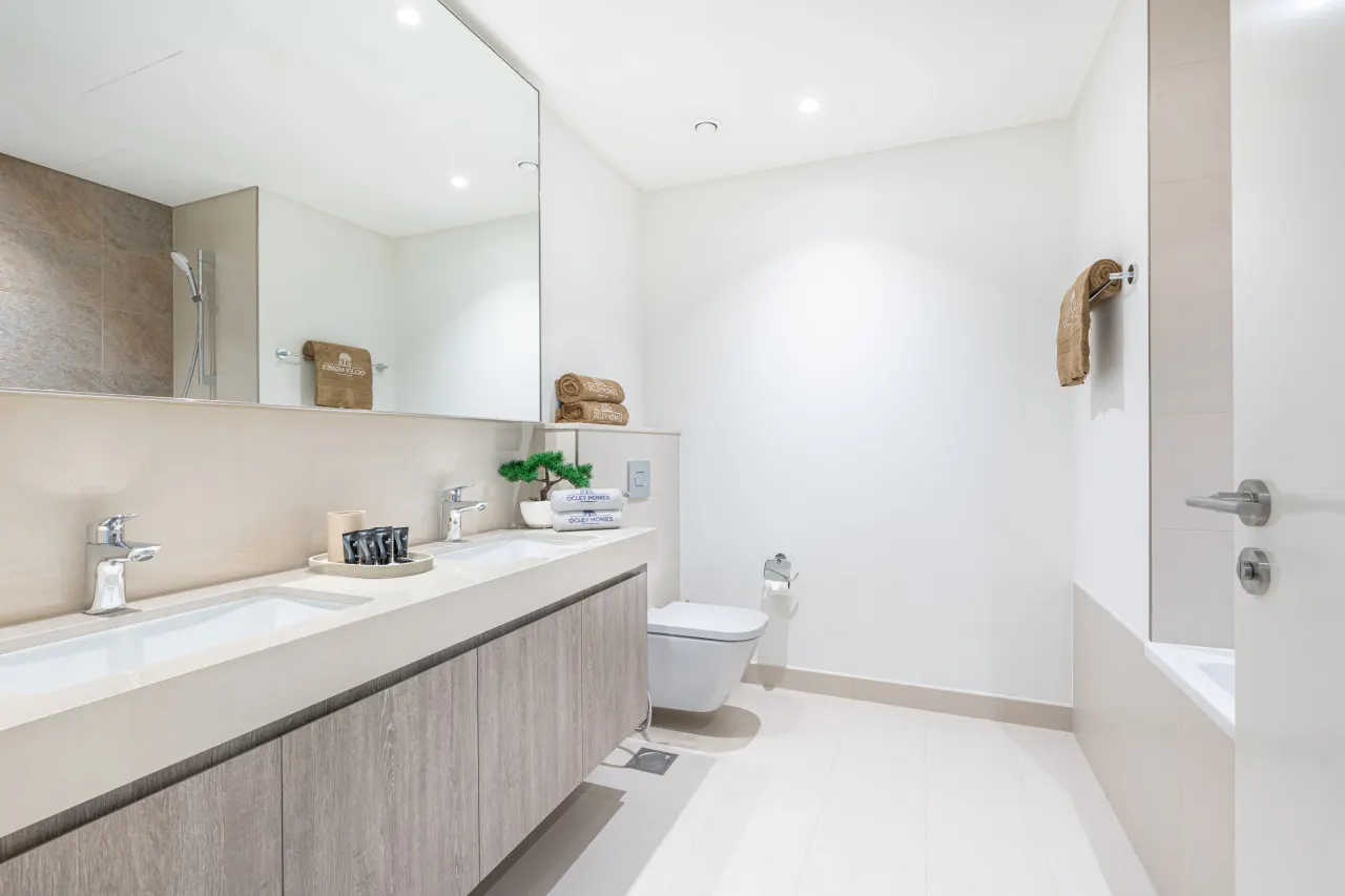 Premium Downtown Home with Burj Khalifa View 14