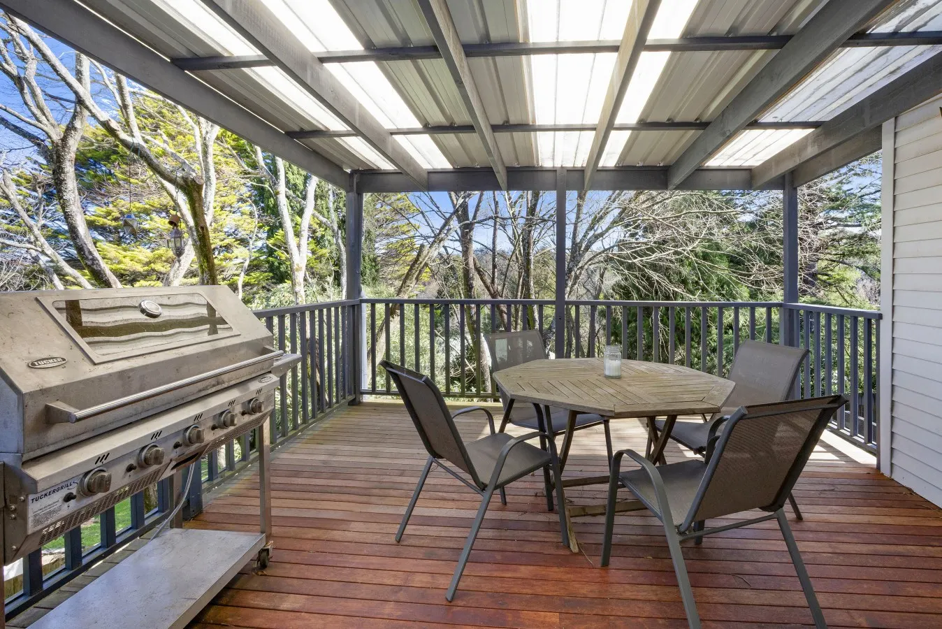 Allambee Cottage - pet friendly, close to town & the station 7