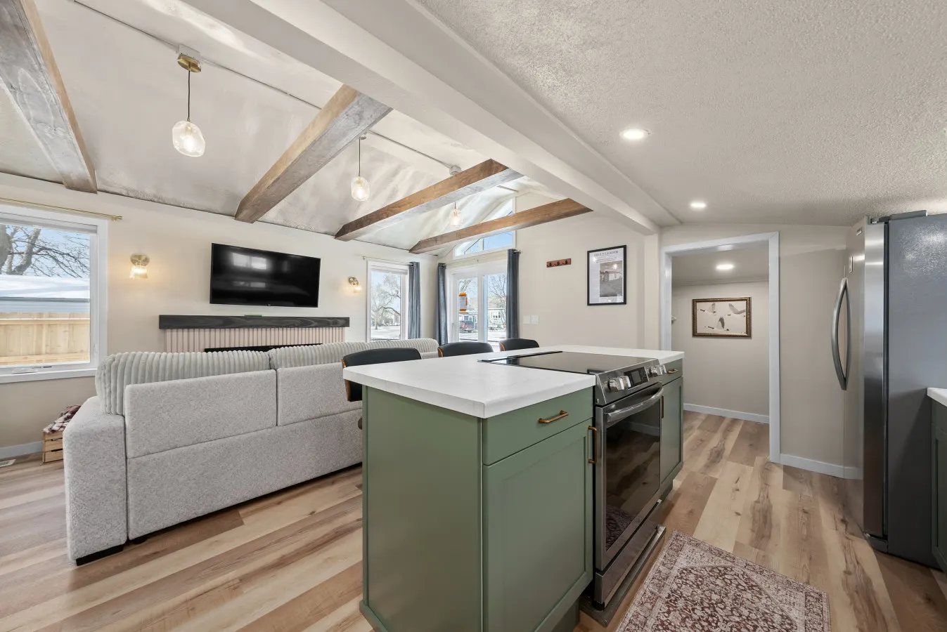 Downtown Sioux Falls Shacks l Quarry Rock Tiny House Retreat 9
