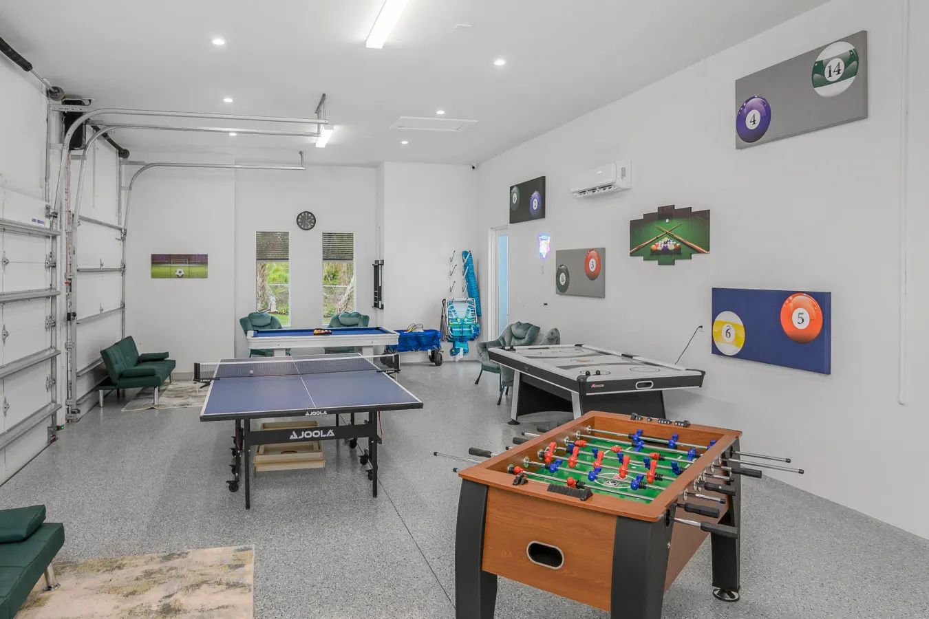 Sports Ranch Luxe Estate 18