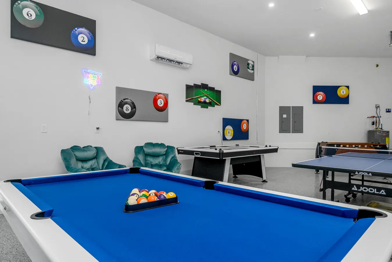 Sports Ranch Luxe Estate 20