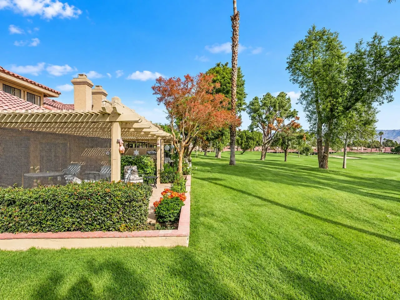 The Woodhaven: Private Community, Golf Course View