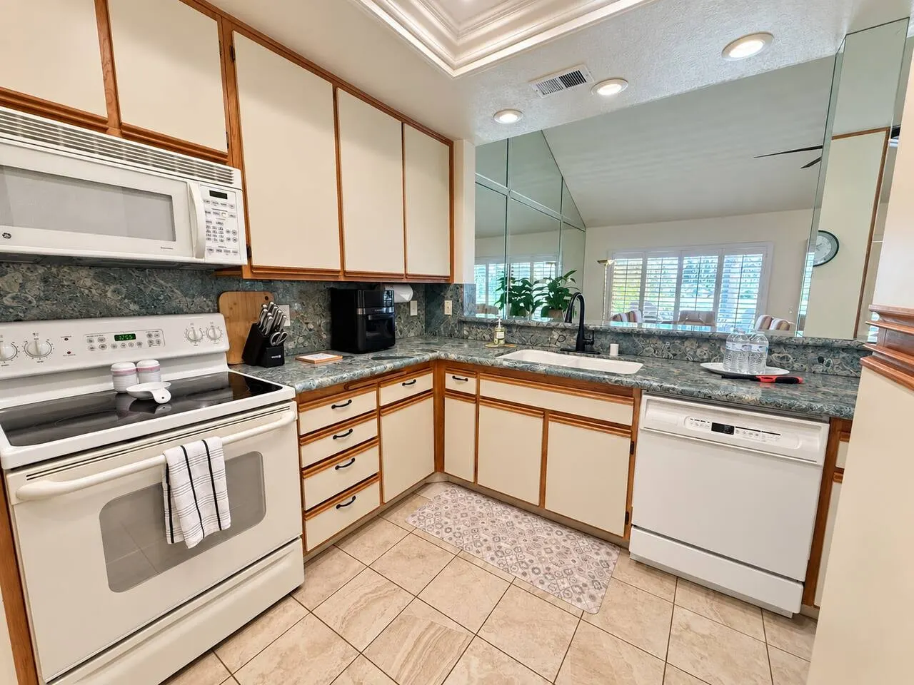 The Woodhaven: Private Community, Golf Course View 10