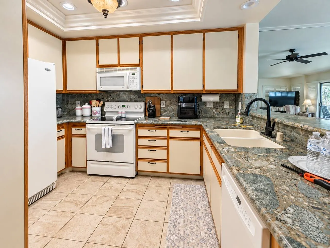 The Woodhaven: Private Community, Golf Course View 8