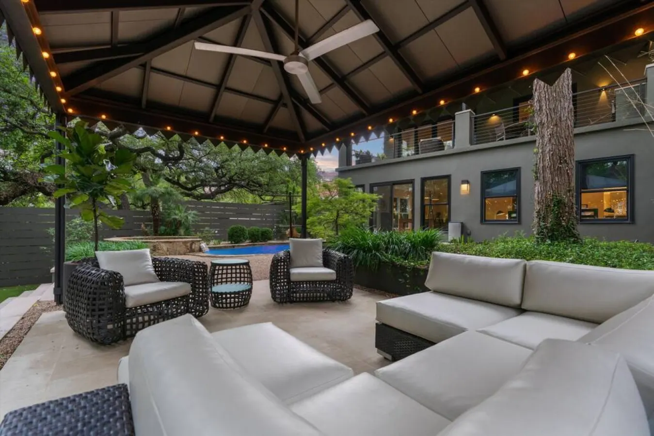 Downtown Oasis : Heated Pool : Spa : Outdoor Living/Dinning : Game Room — photo 2