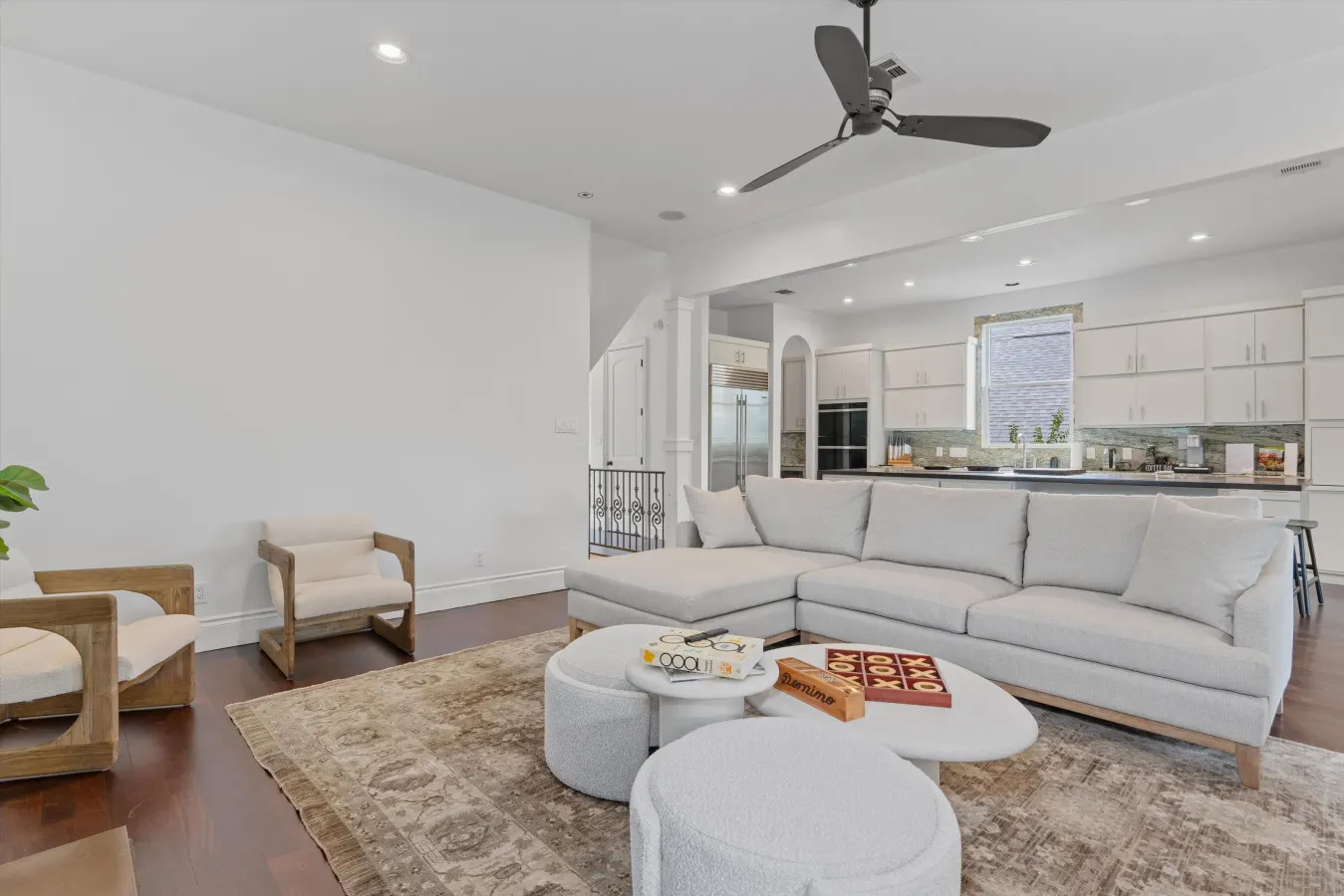Downtown Oasis : Heated Pool : Spa : Outdoor Living/Dinning : Game Room 11