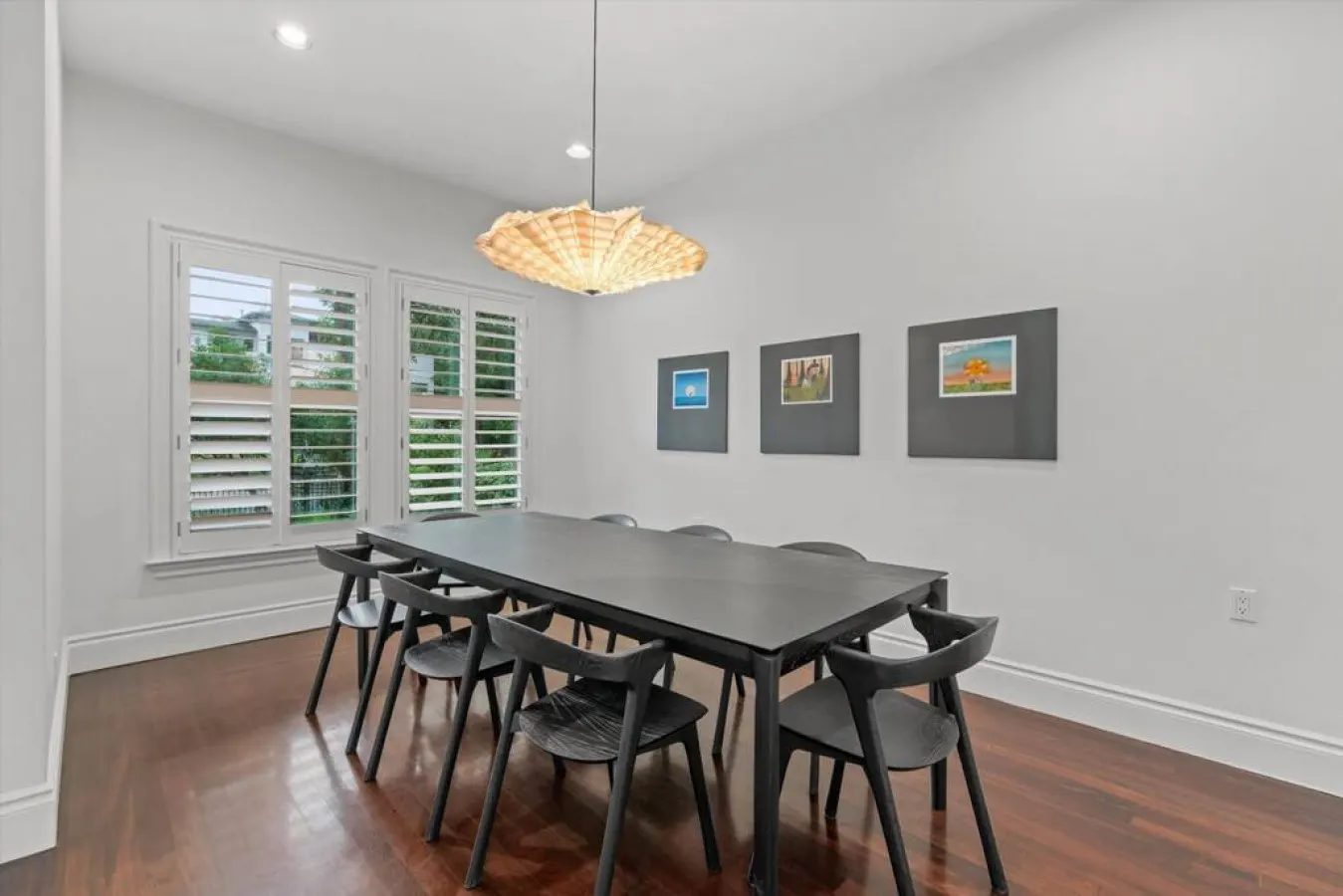 Downtown Oasis : Heated Pool : Spa : Outdoor Living/Dinning : Game Room 18