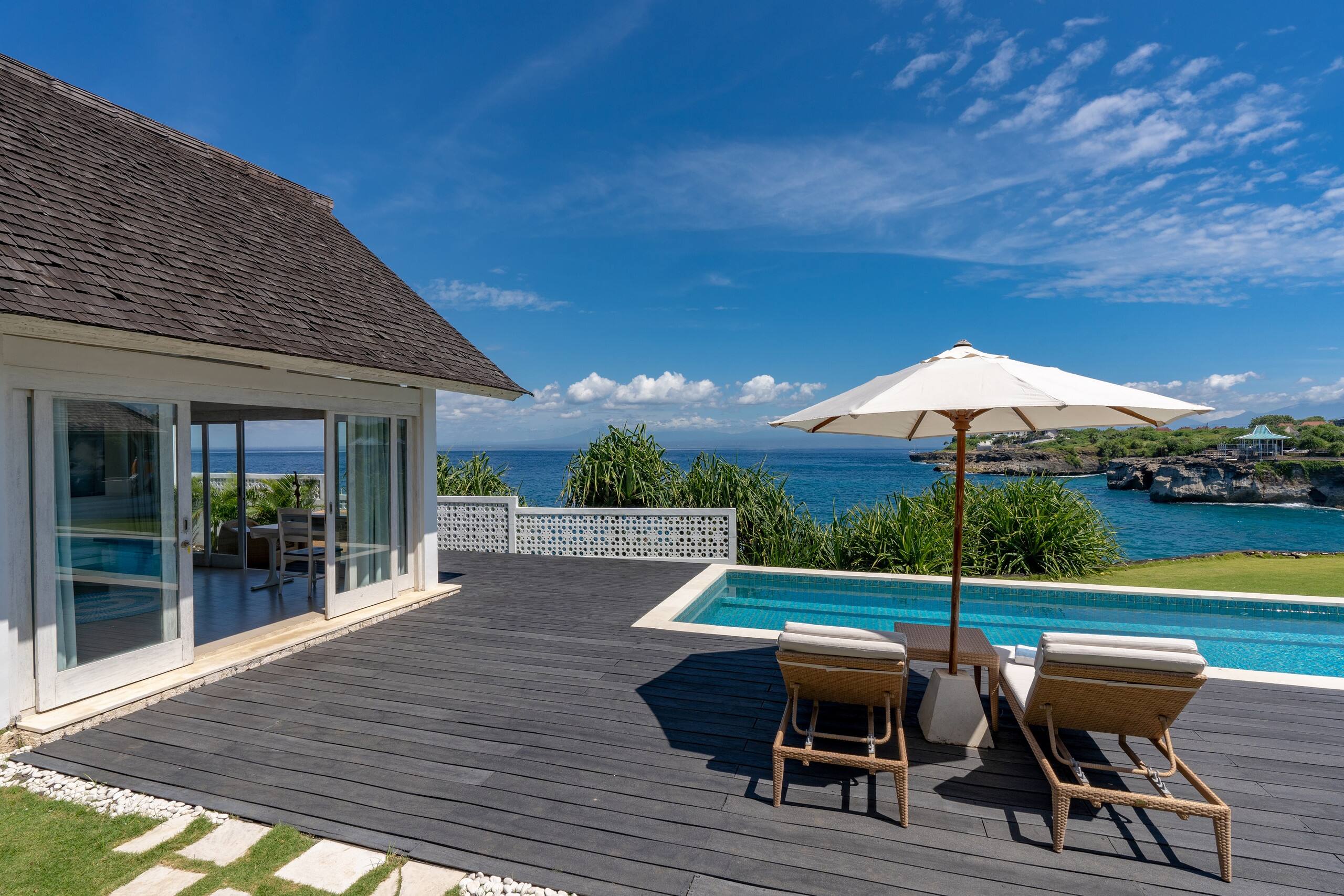 Cliffside 2BR Villa in Nusa Lembongan w/ Pool 22
