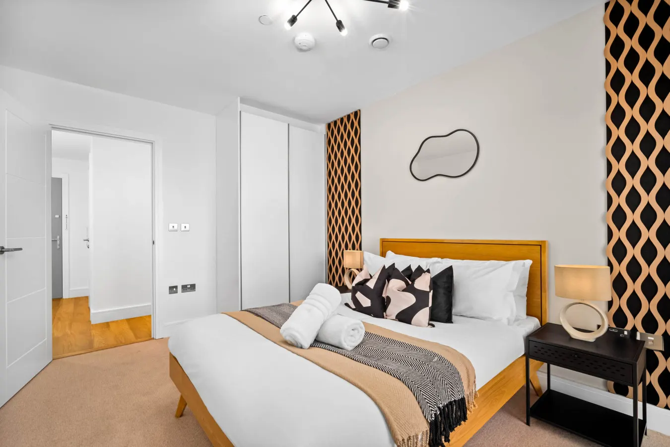 Stylish Apartment - Balcony - Fast WiFi - Netflix 12