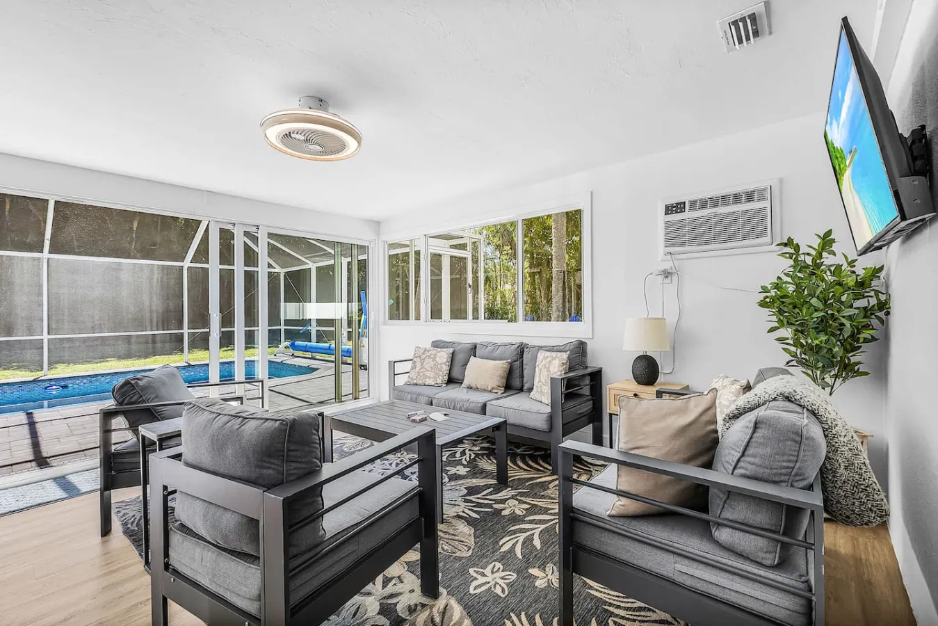 Modern Coastal Retreat Pool Home — photo 3