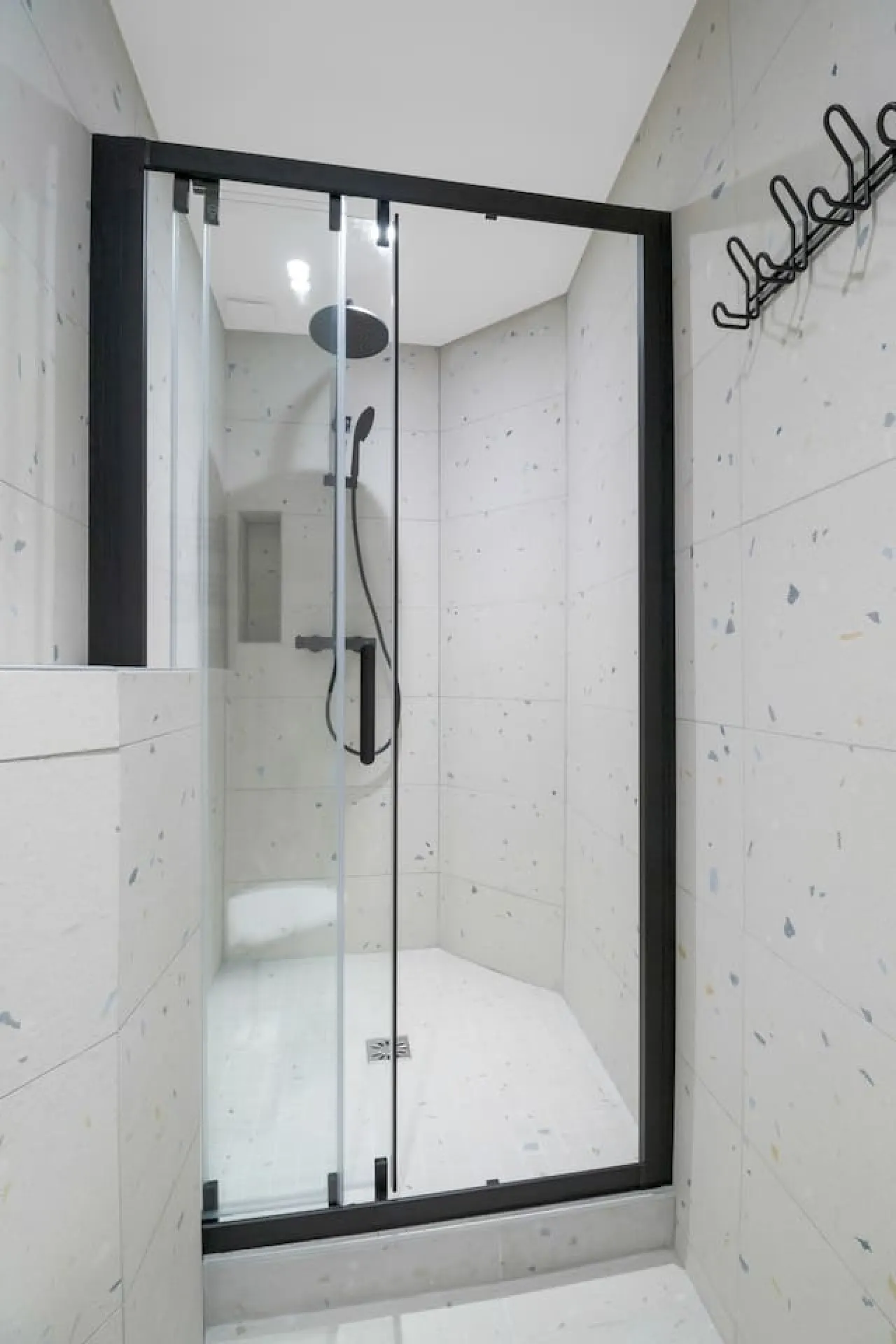11.Appart 4pers #1 Bedroom # Pigalle # Paris 9 15