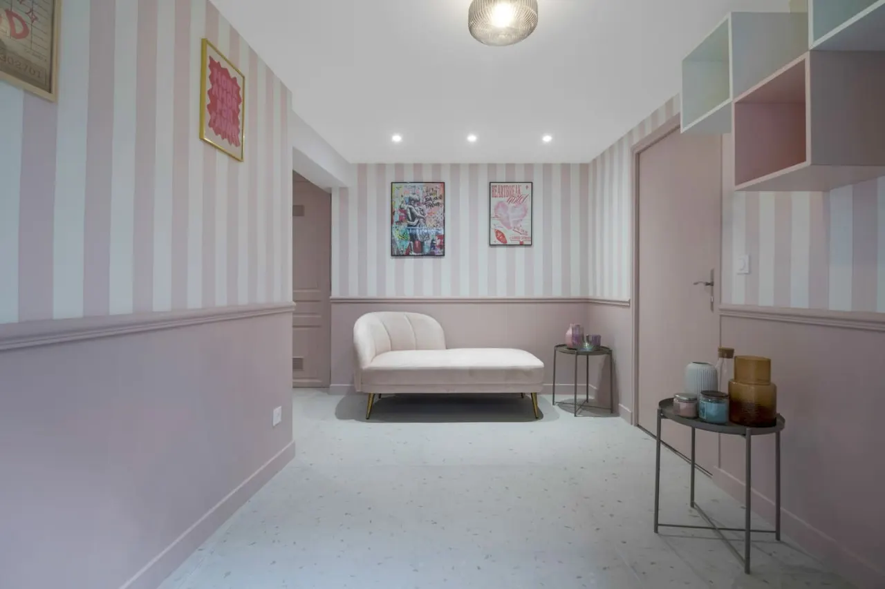11.Appart 4pers #1 Bedroom # Pigalle # Paris 9 18