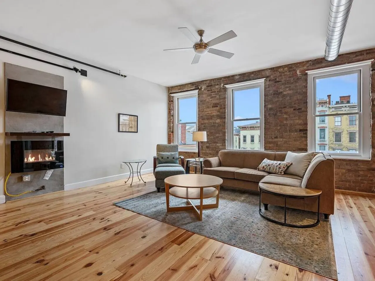Findlay Suites - Perfect Location Over the Rhine 1