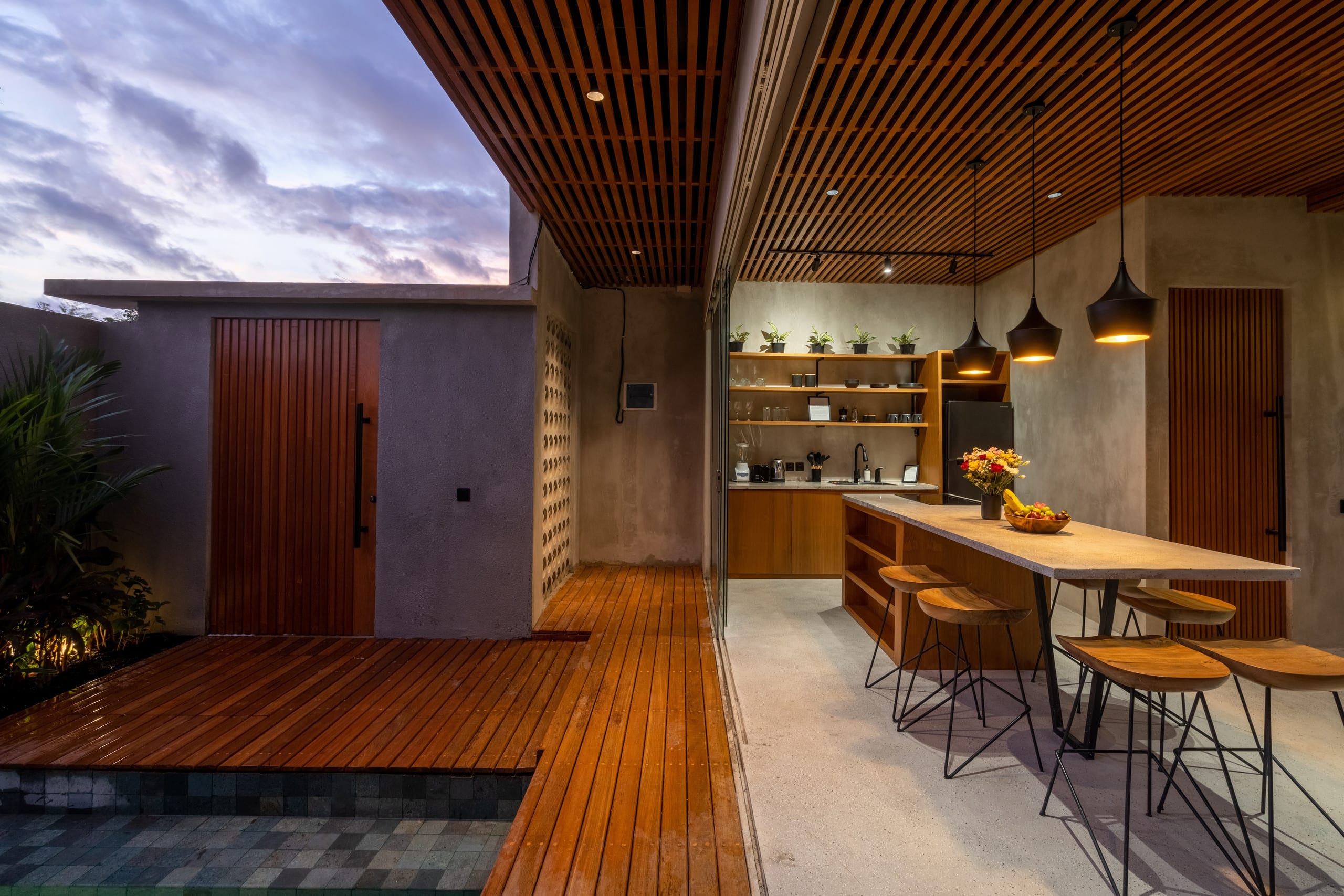 Steps to Beach /Private Pool/ Rooftop & Ocean View 19