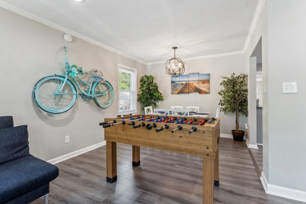 Hampton Getaway | Private Pool, Games, Firepit | Near Coliseum — photo 4