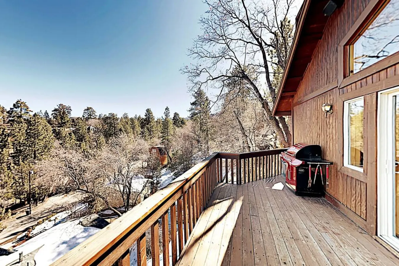 Bearadise Log Cabin w/ Forest Winter Views & Charm — photo 3