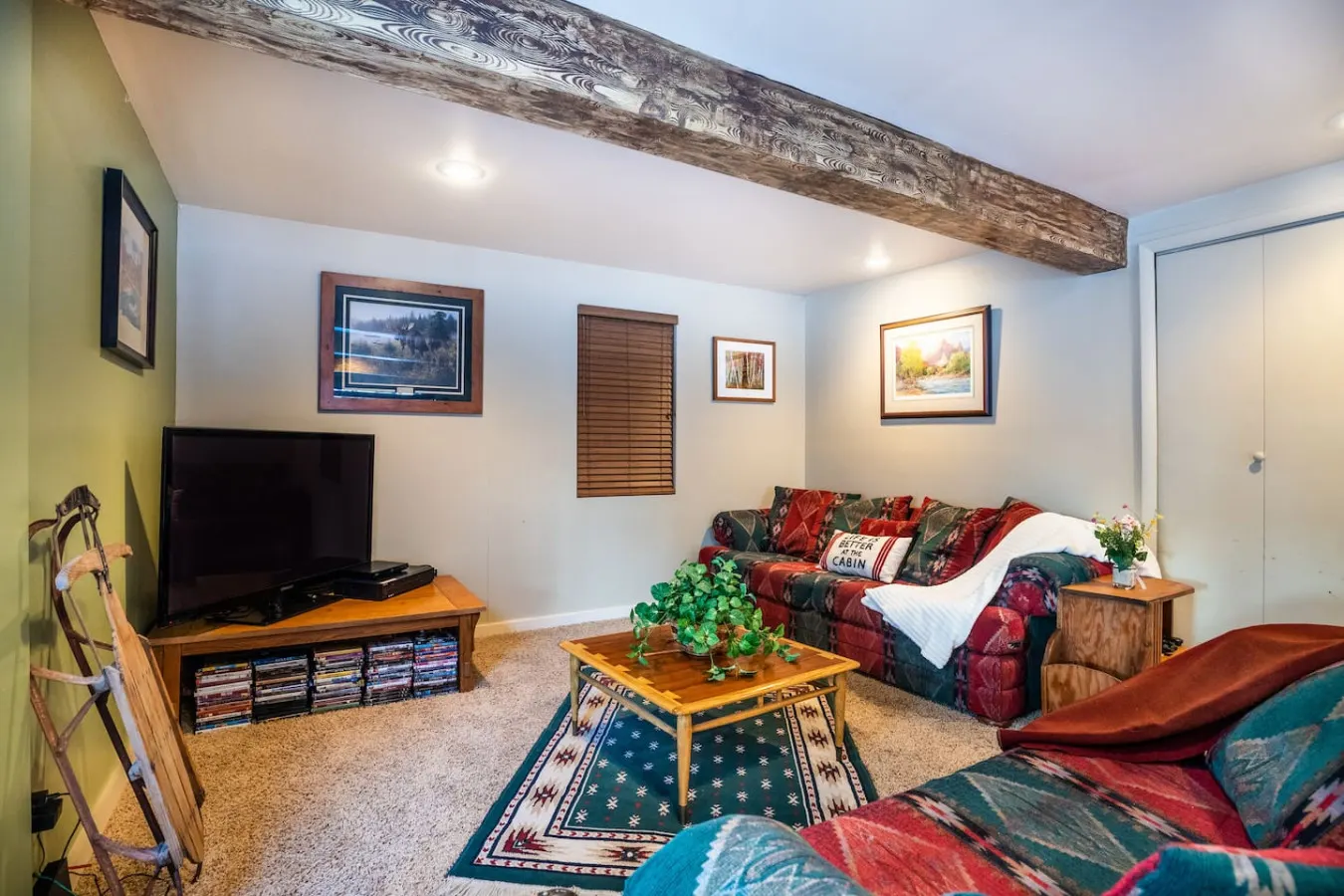 Silver Fork Mountain Retreat- Mins to Ski Resorts! 10