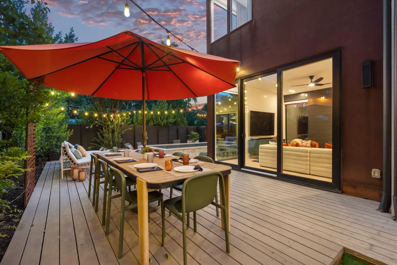Zilker Homes 2 Pools, Hot Tub, Fire Pits Sleeps 18 6